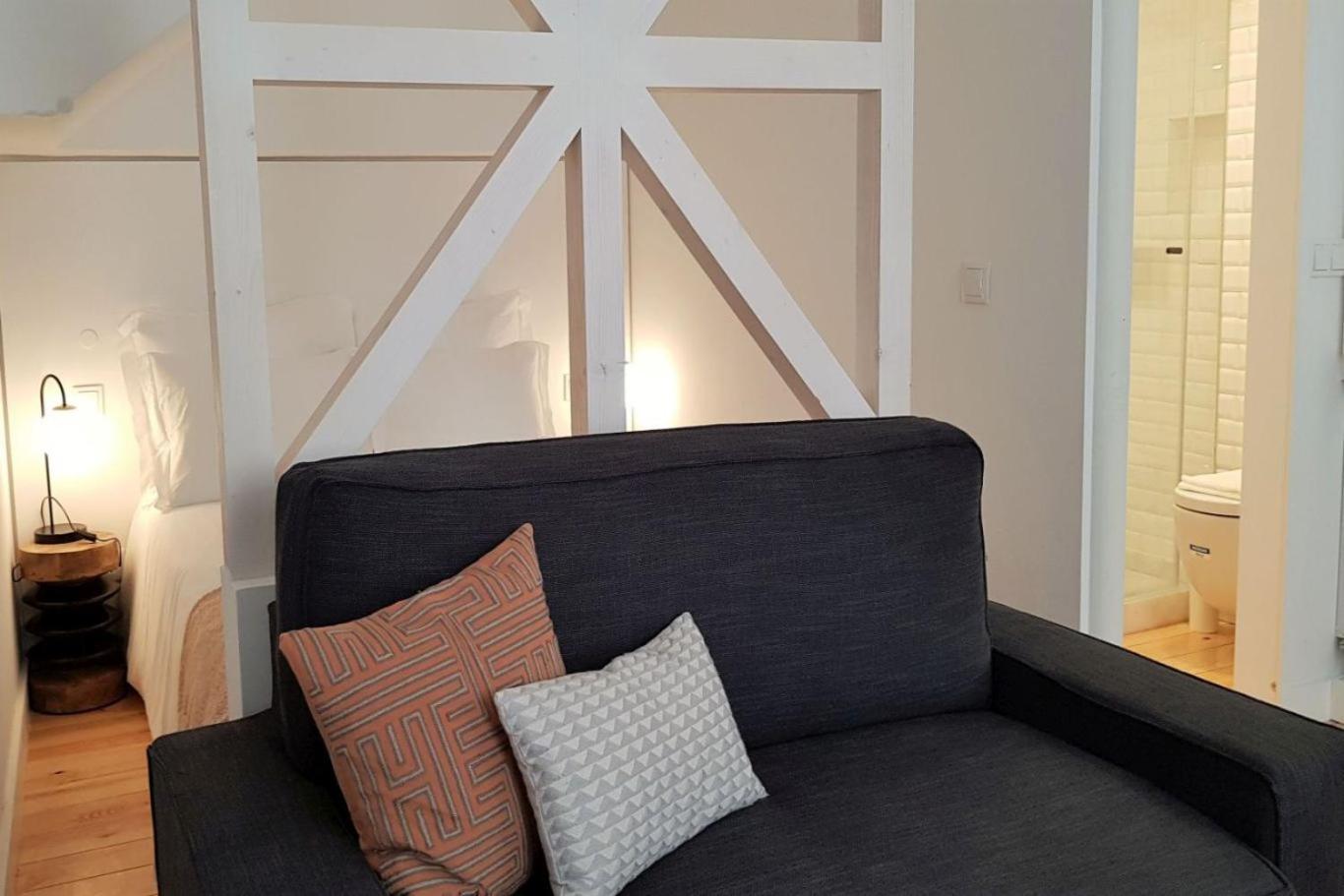 Studio • Downtown Lisbon • Walkable • A/C view 3