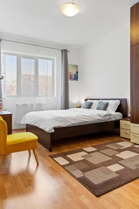 Spacious Central 3 Rooms