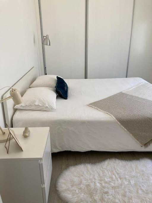Gafa House - Family Accommodation and Workplace view 5