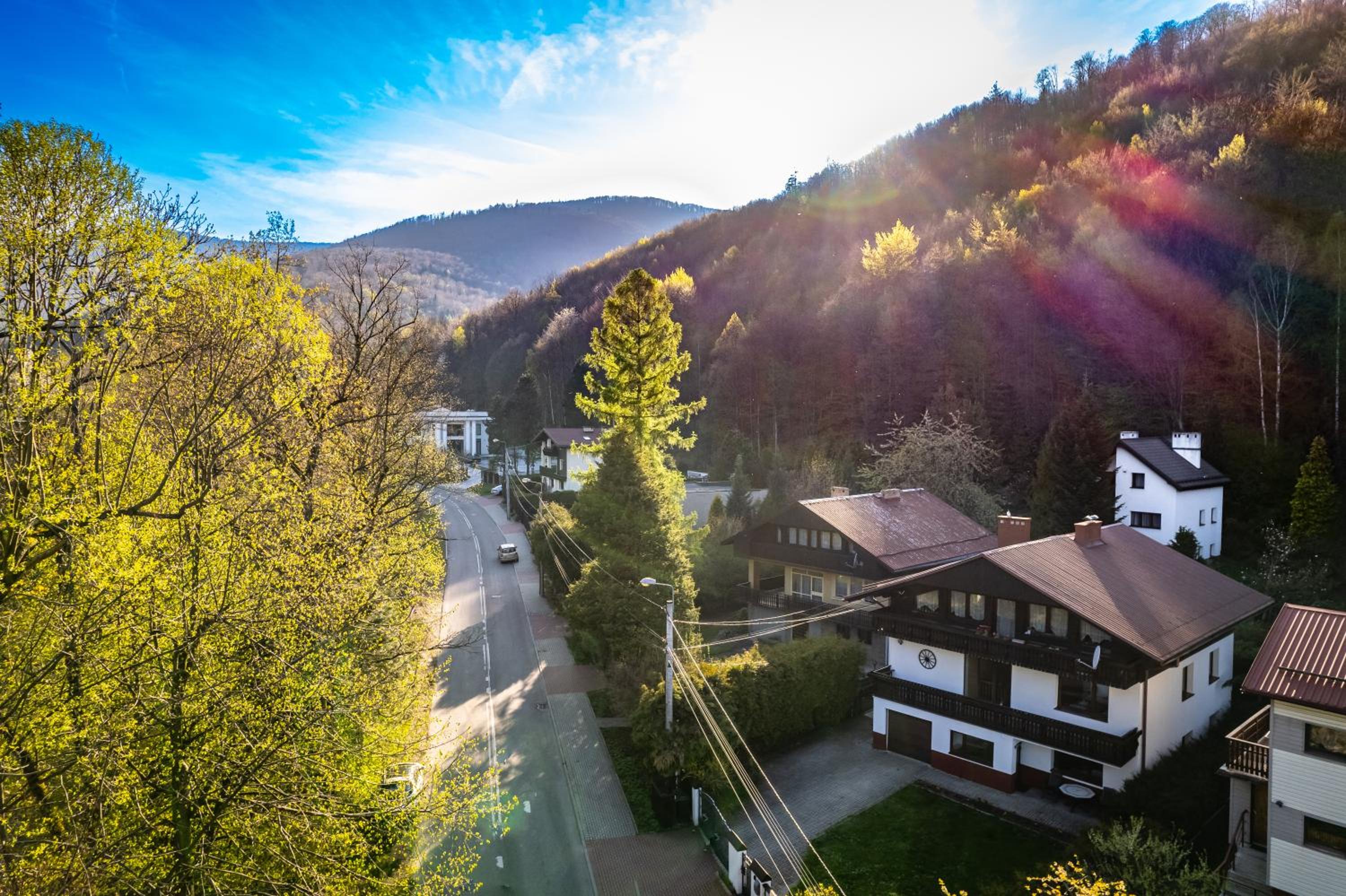 Bystra Unique House in the Mountains with Terrace, Garden & Parking by Noclegi Renters, photo 89