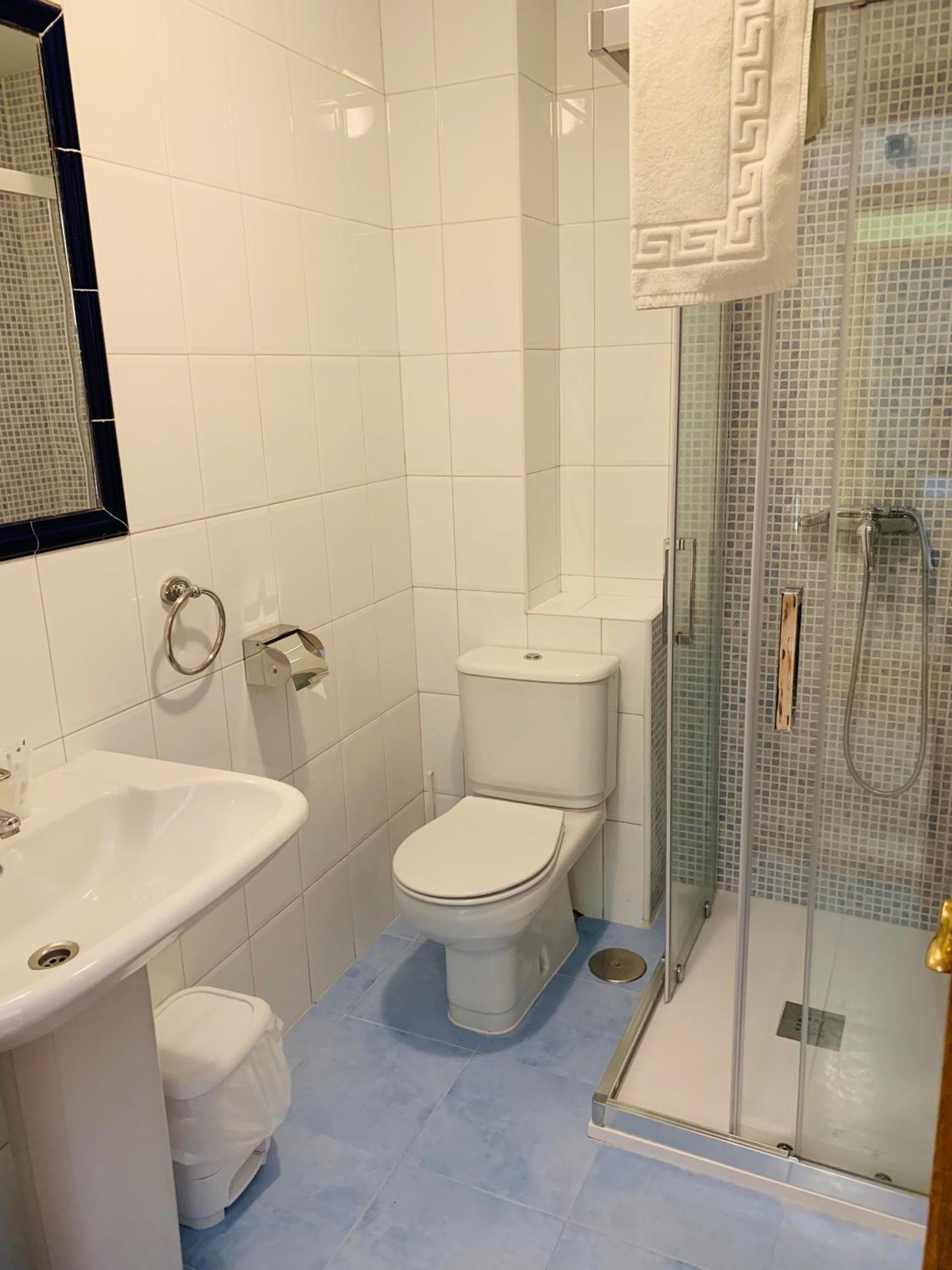 Hostal La Serna