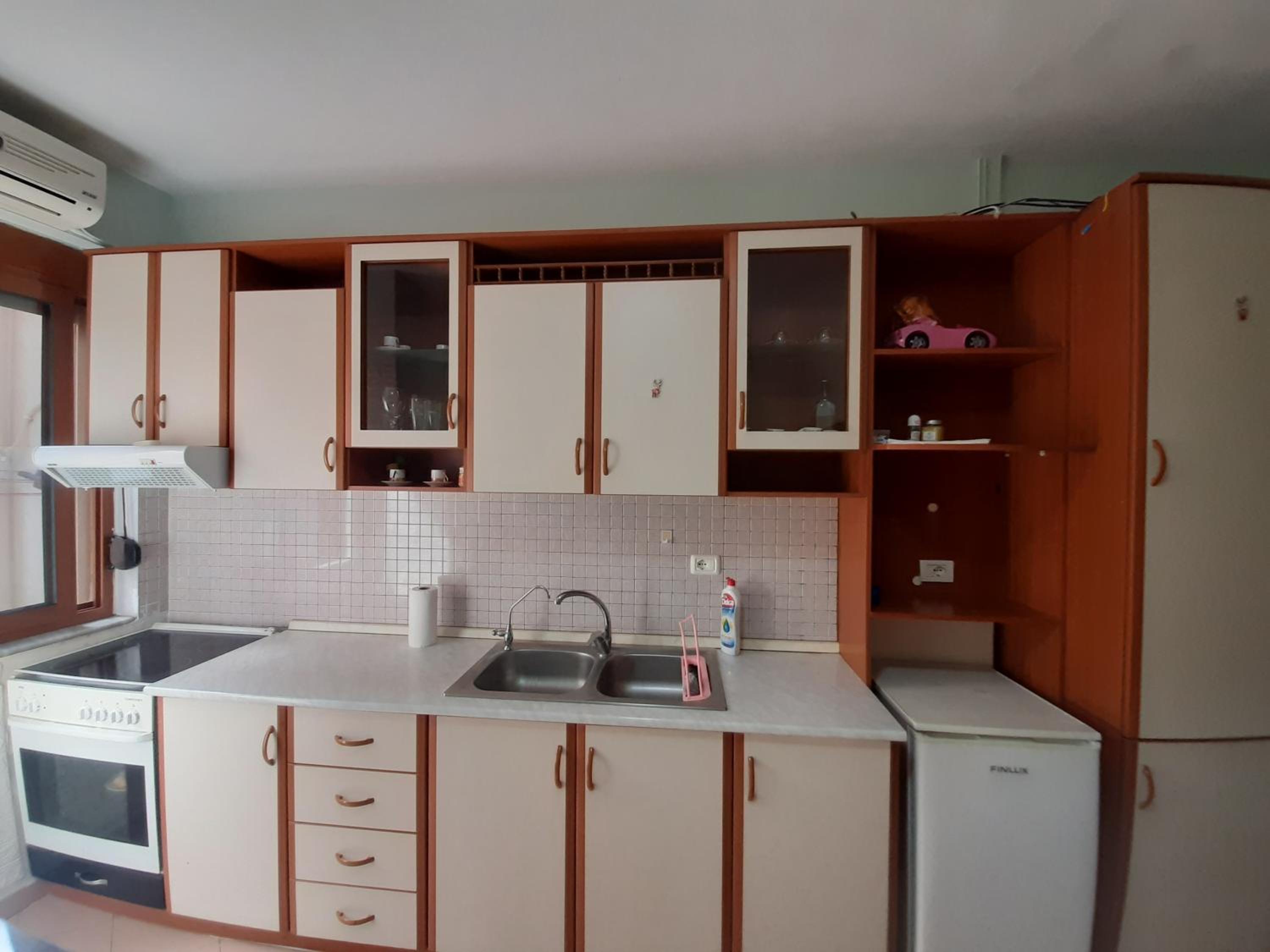 Ema's Apartment