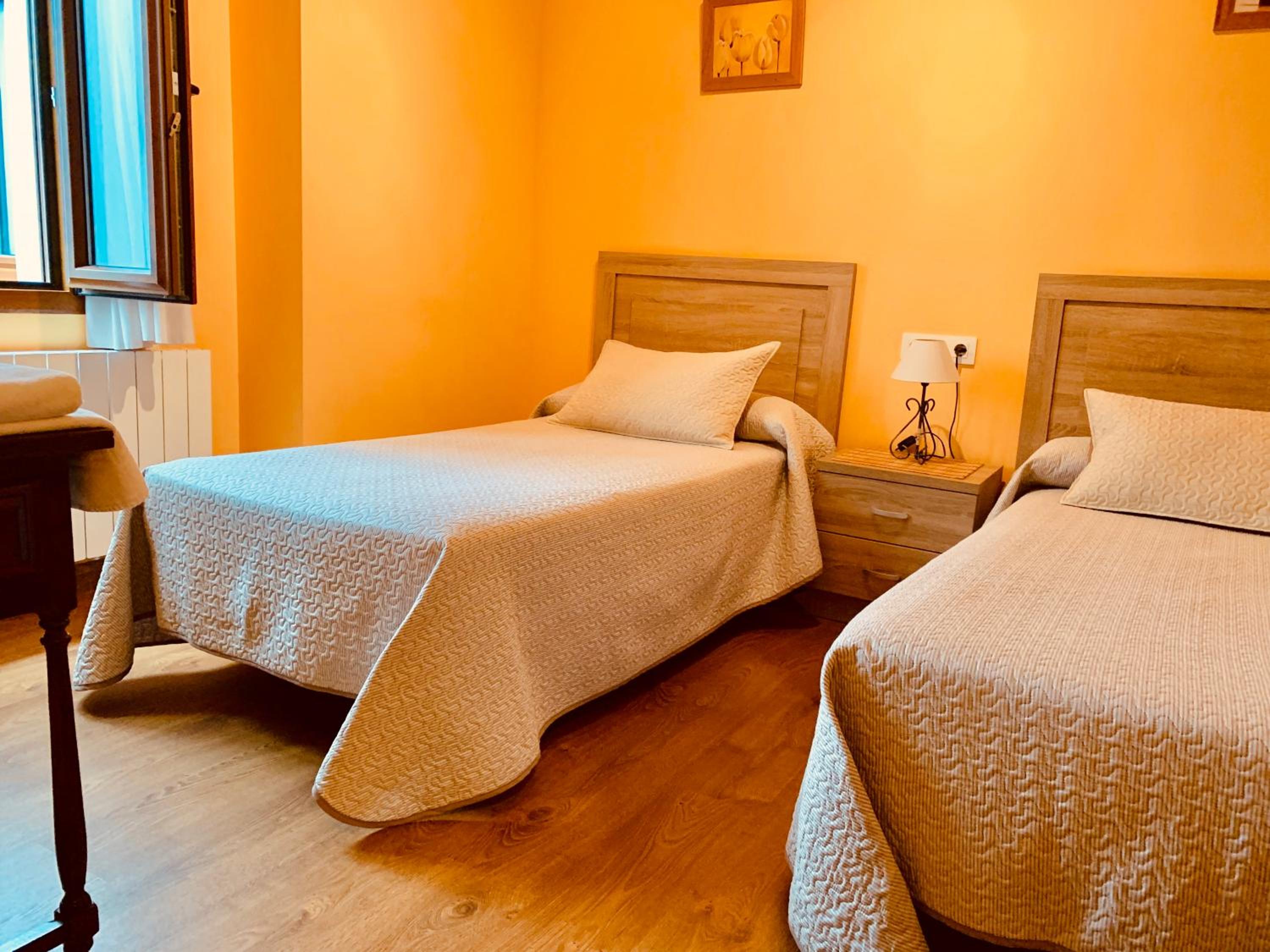 Hostal La Serna