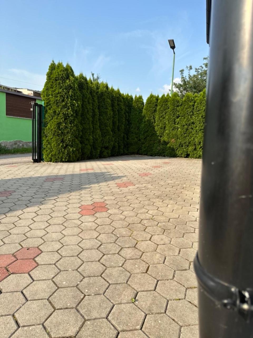 Photo 28