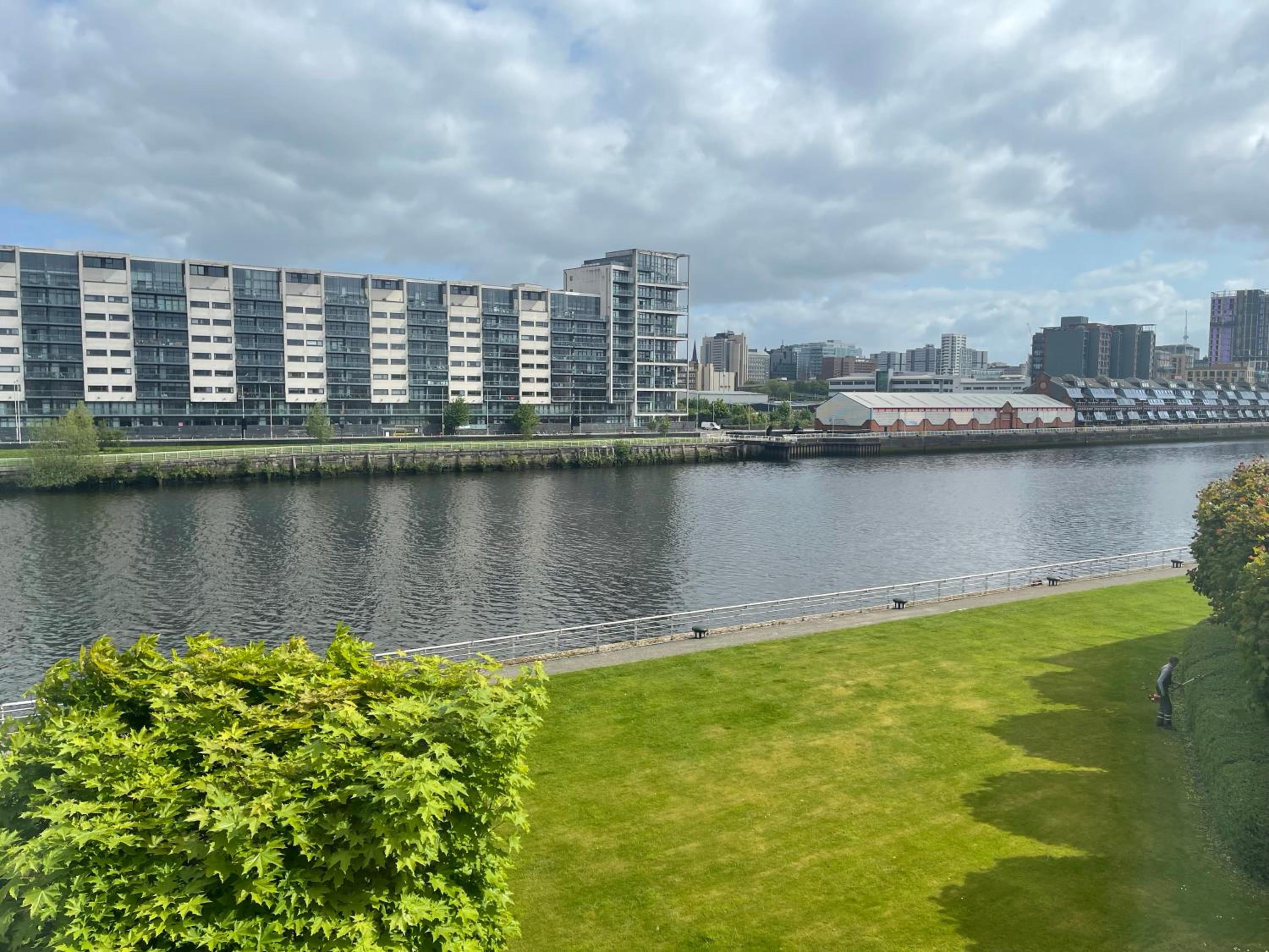 River view Apartment