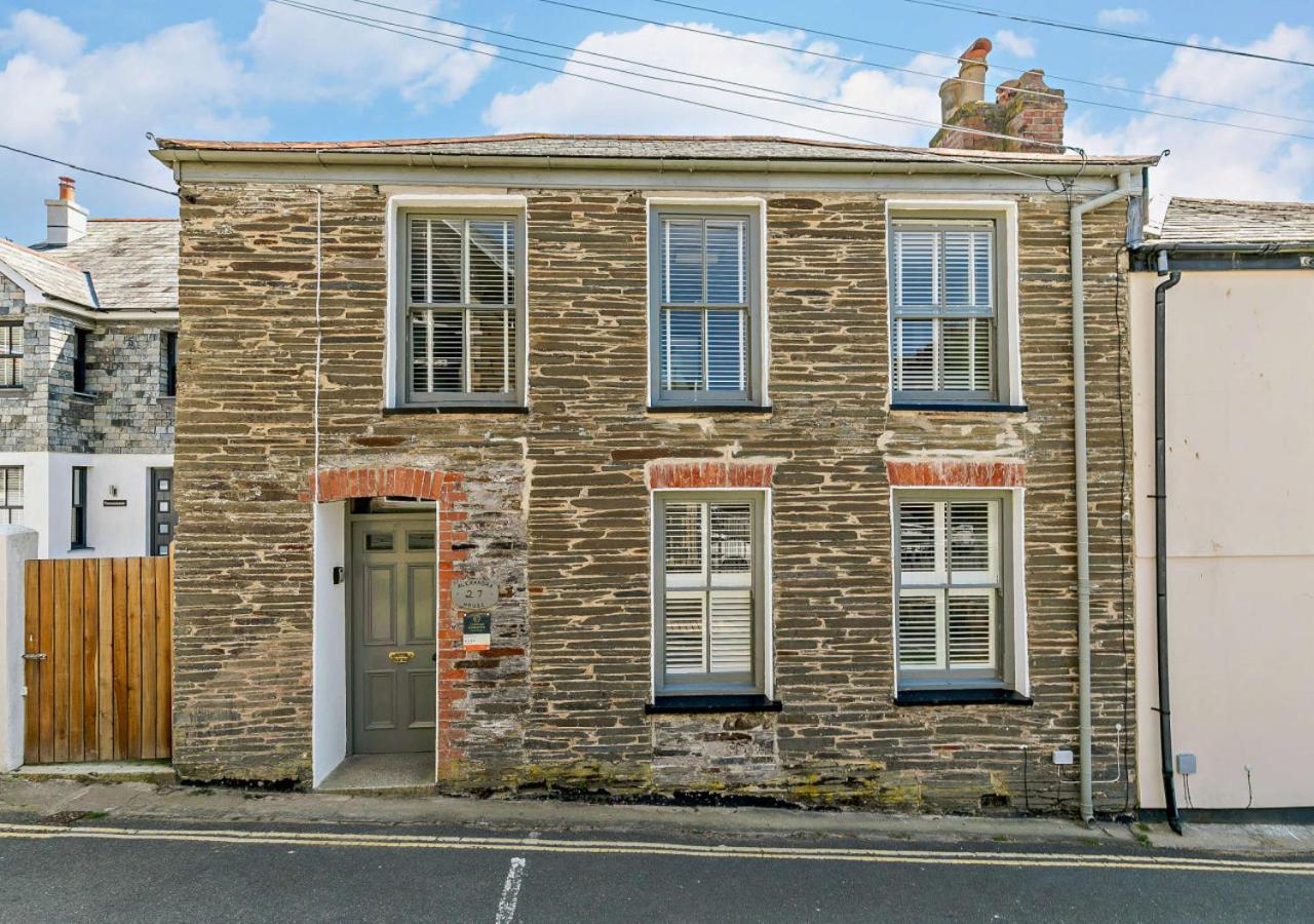 4 Bed in Padstow oc-p00297