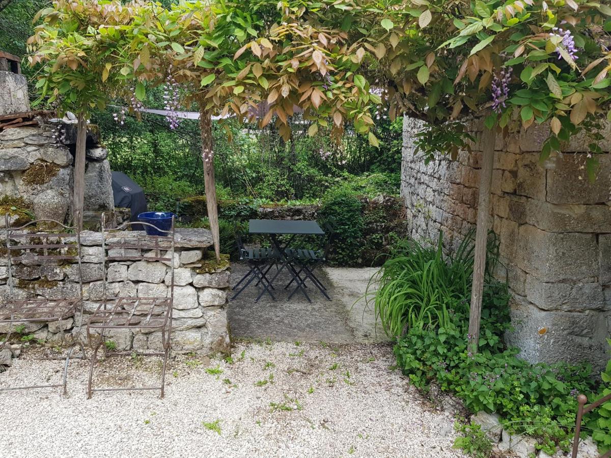 Photo 19