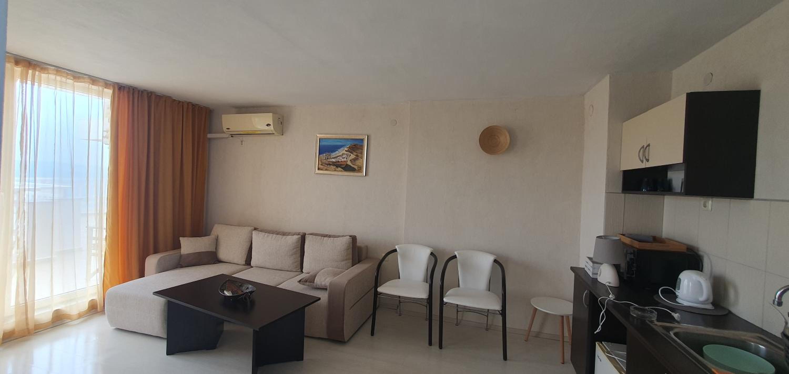 Guest House Compass