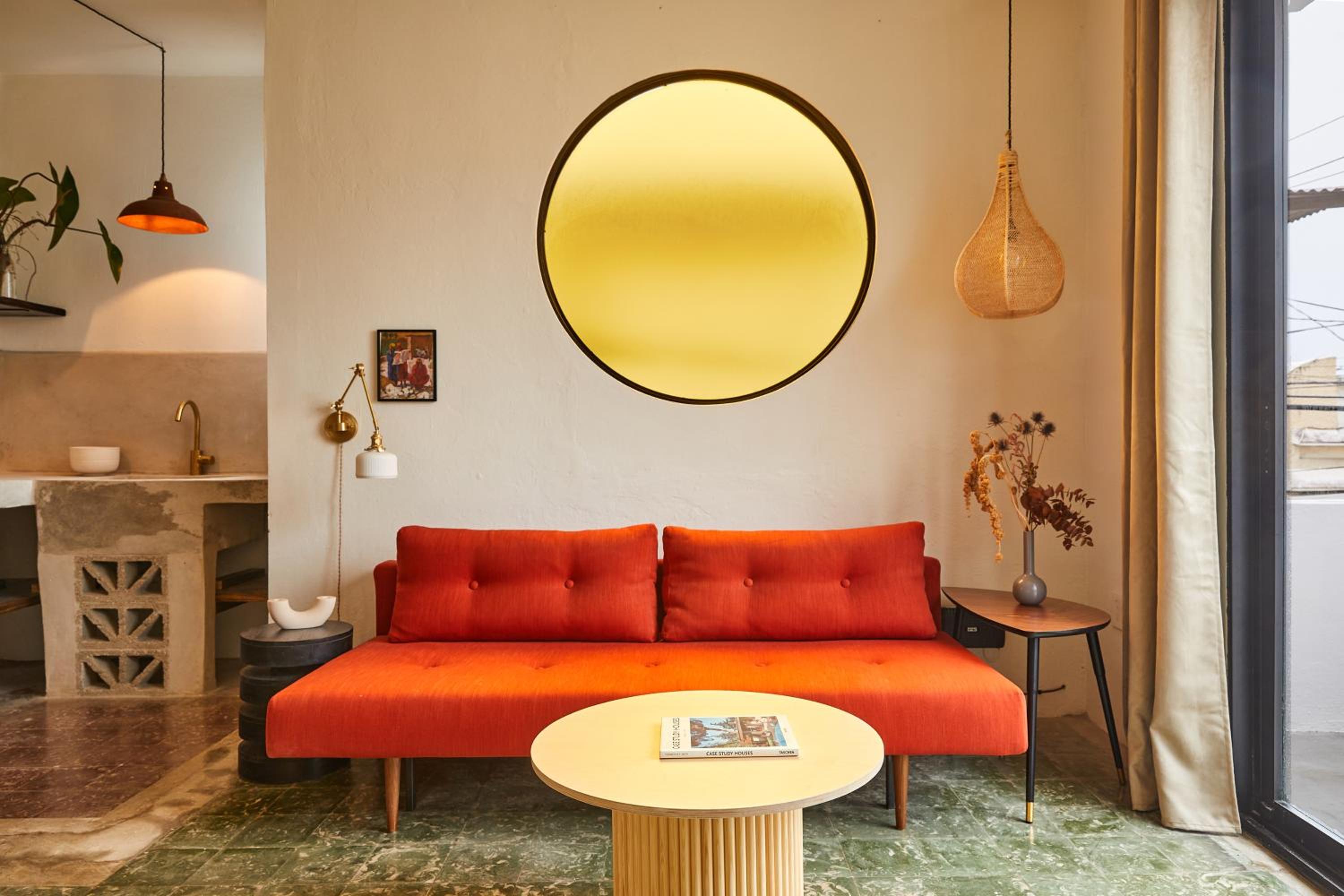 lounge