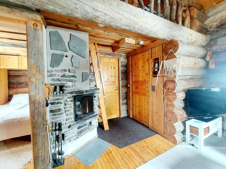 Ruka Monokolo, log apartment in Eastern Ruka view 3