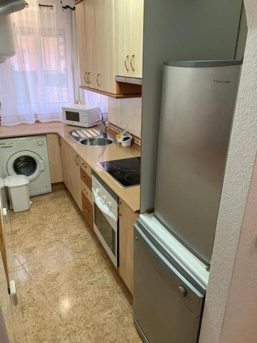 Bonito Apartamento en la Manga con piscina entre dos mares