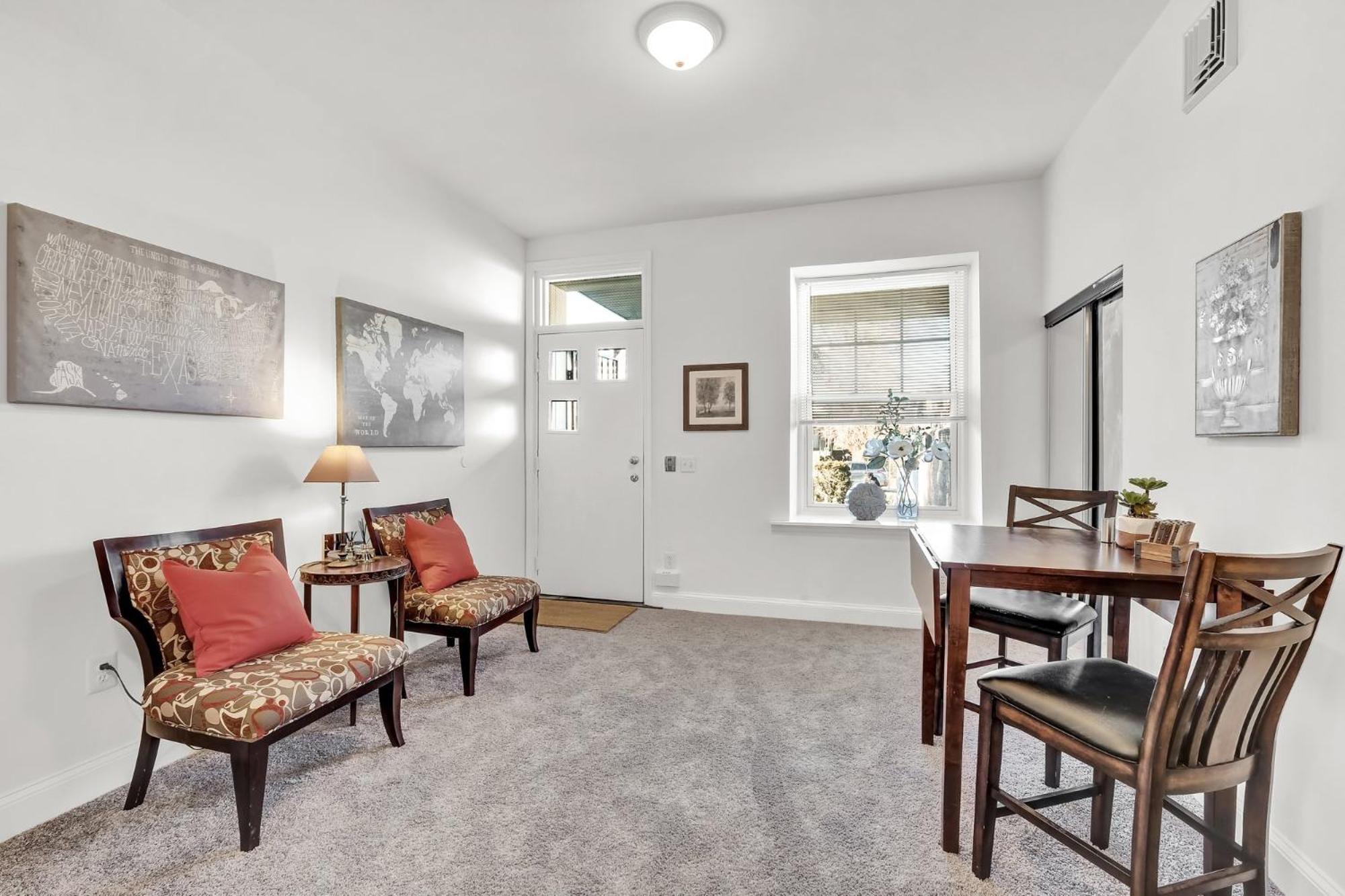 Comfy 1br In East Germantown view 5