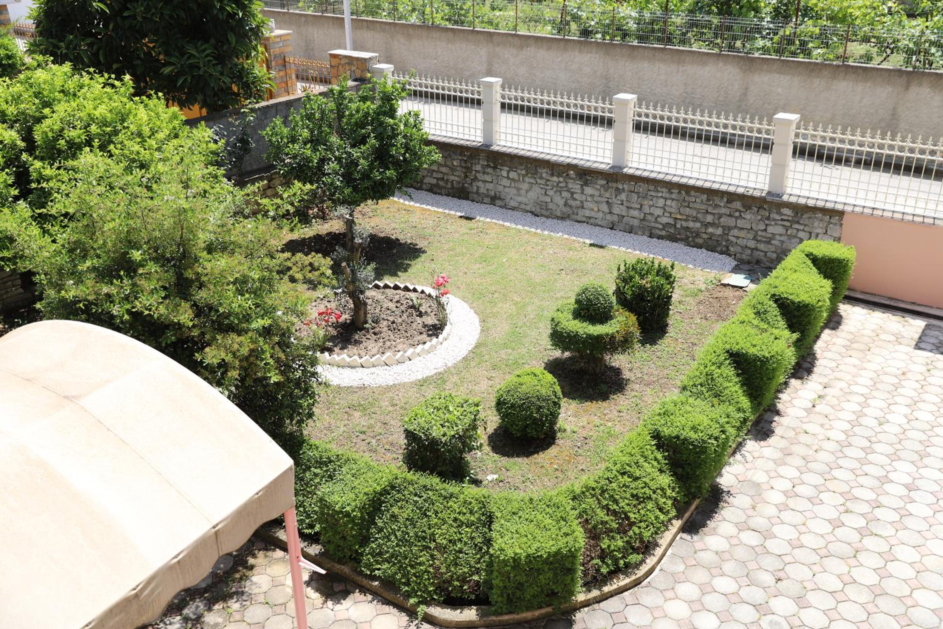 Hotel Vila Maledhi