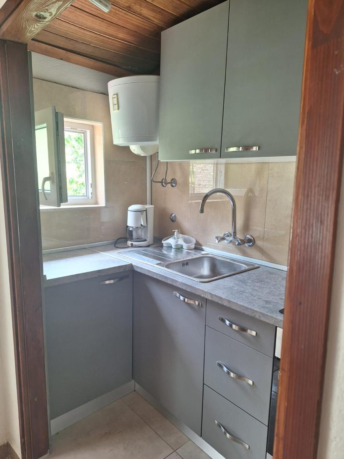 Photo 53
