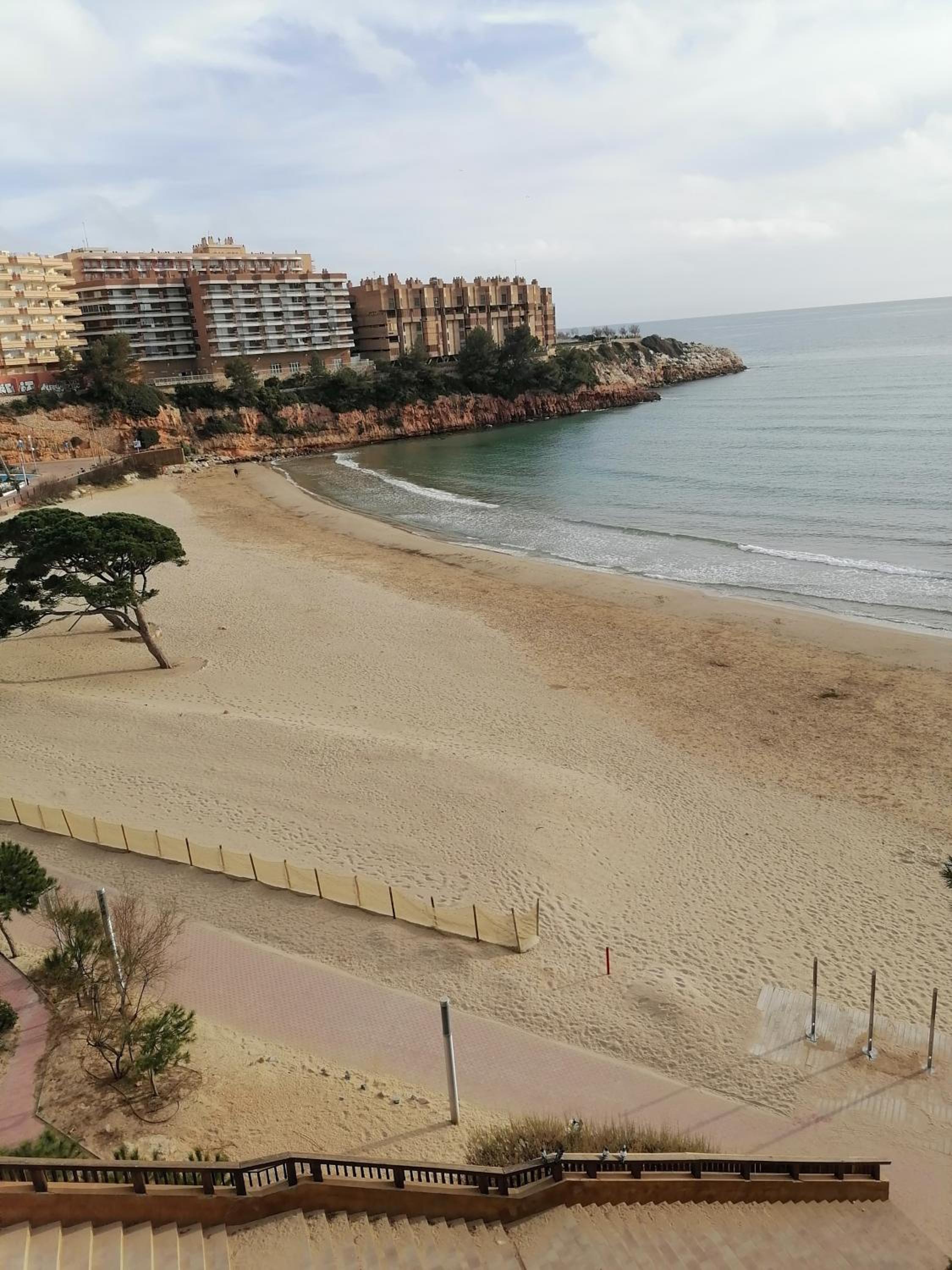 Apartamento segunda línea de la playa Capellán Salou