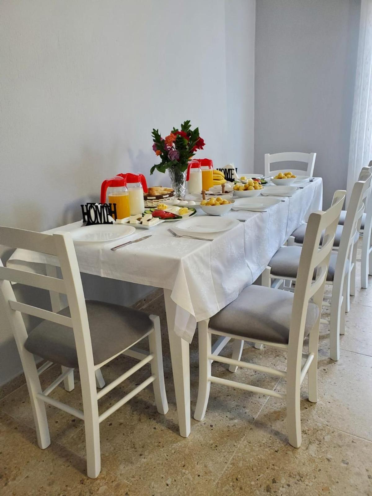 Hotel Vila Maledhi