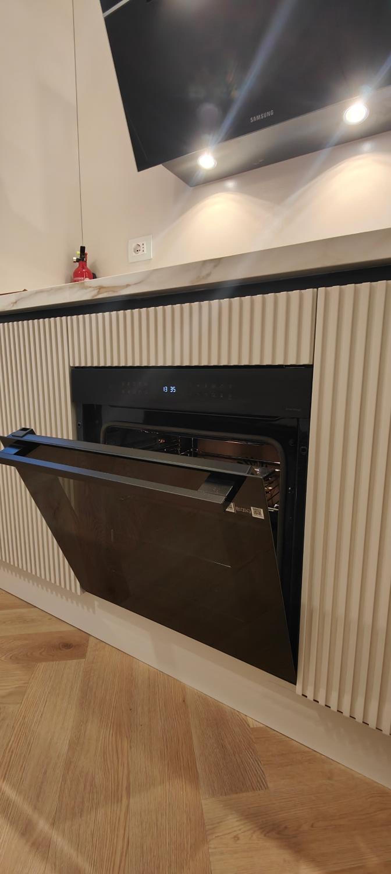 Marcora 6b luxury living apartment in Brera - 15min walk to Duomo
