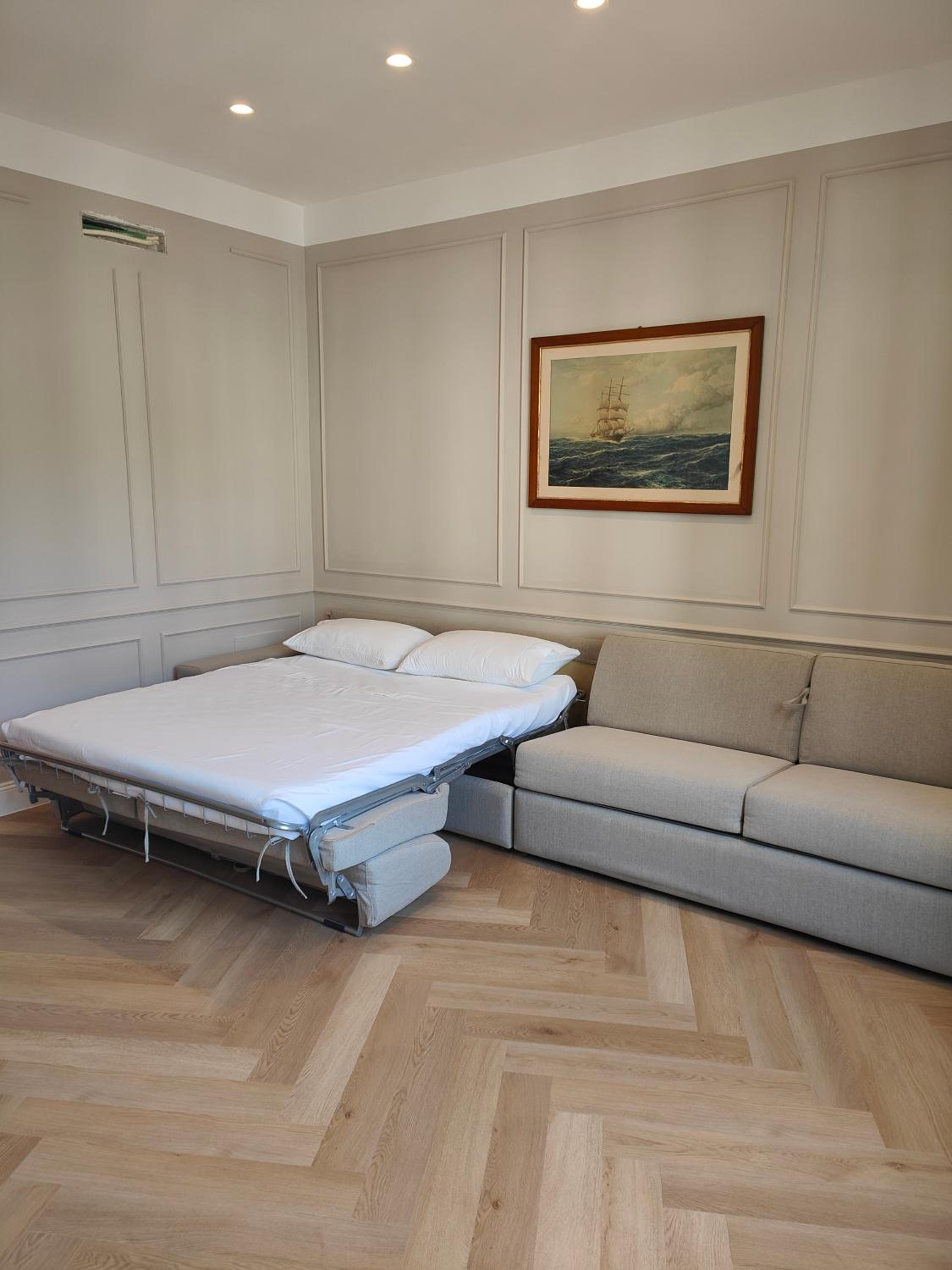 Marcora 6b luxury living apartment in Brera - 15min walk to Duomo