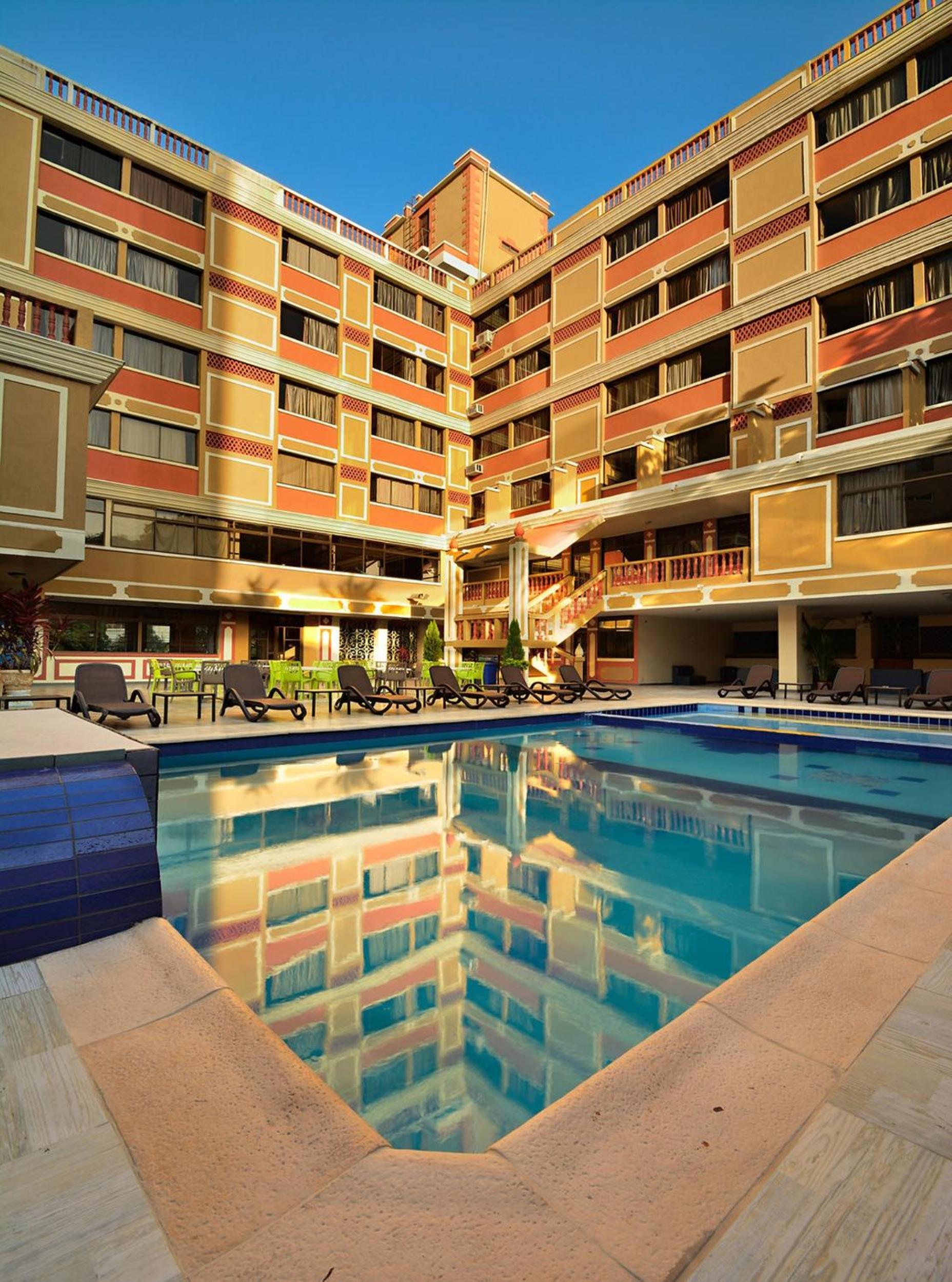 Hotel Casa Ballesteros - Image 1