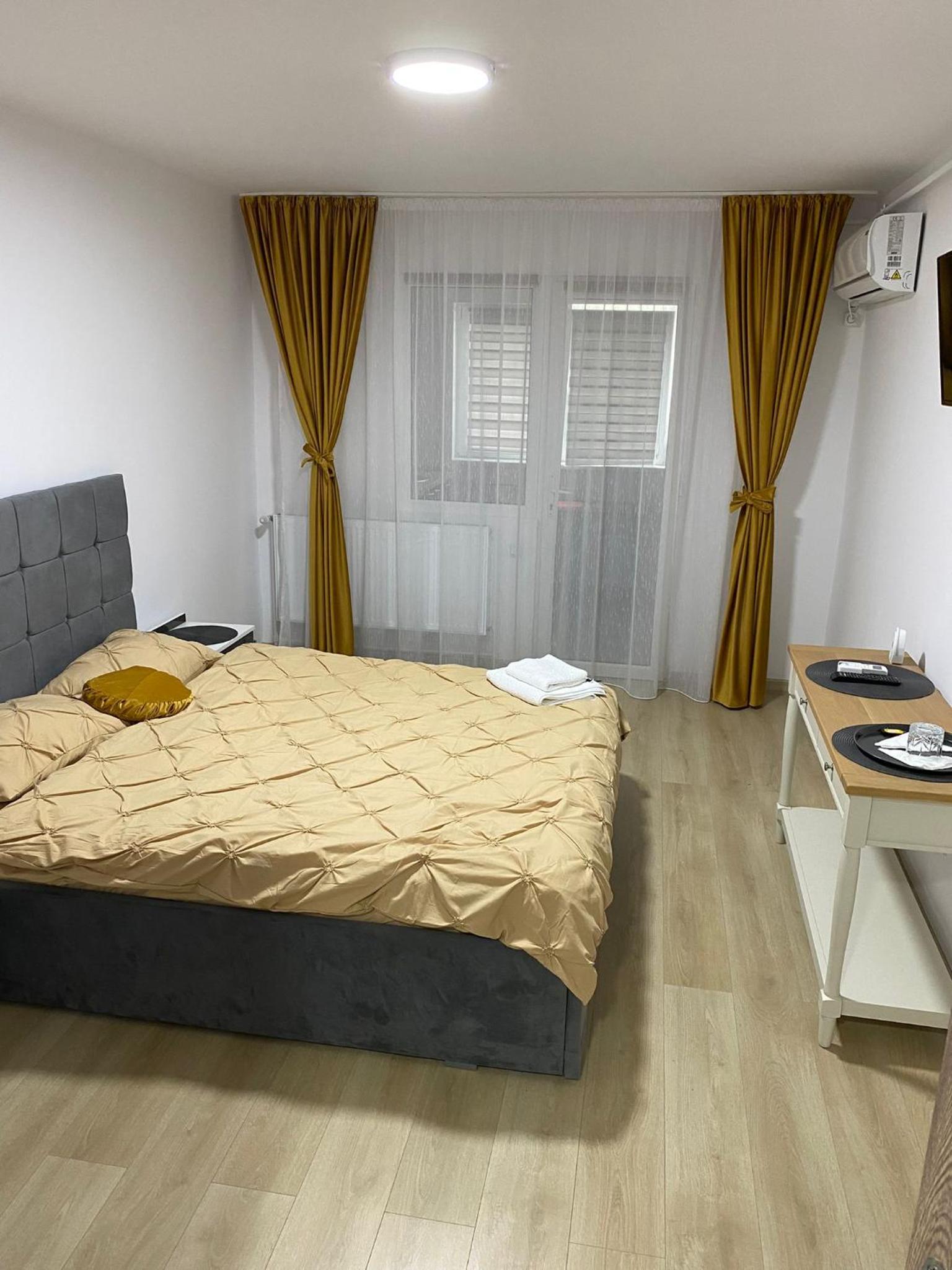 Garsoniera Luxury Kevin view 4