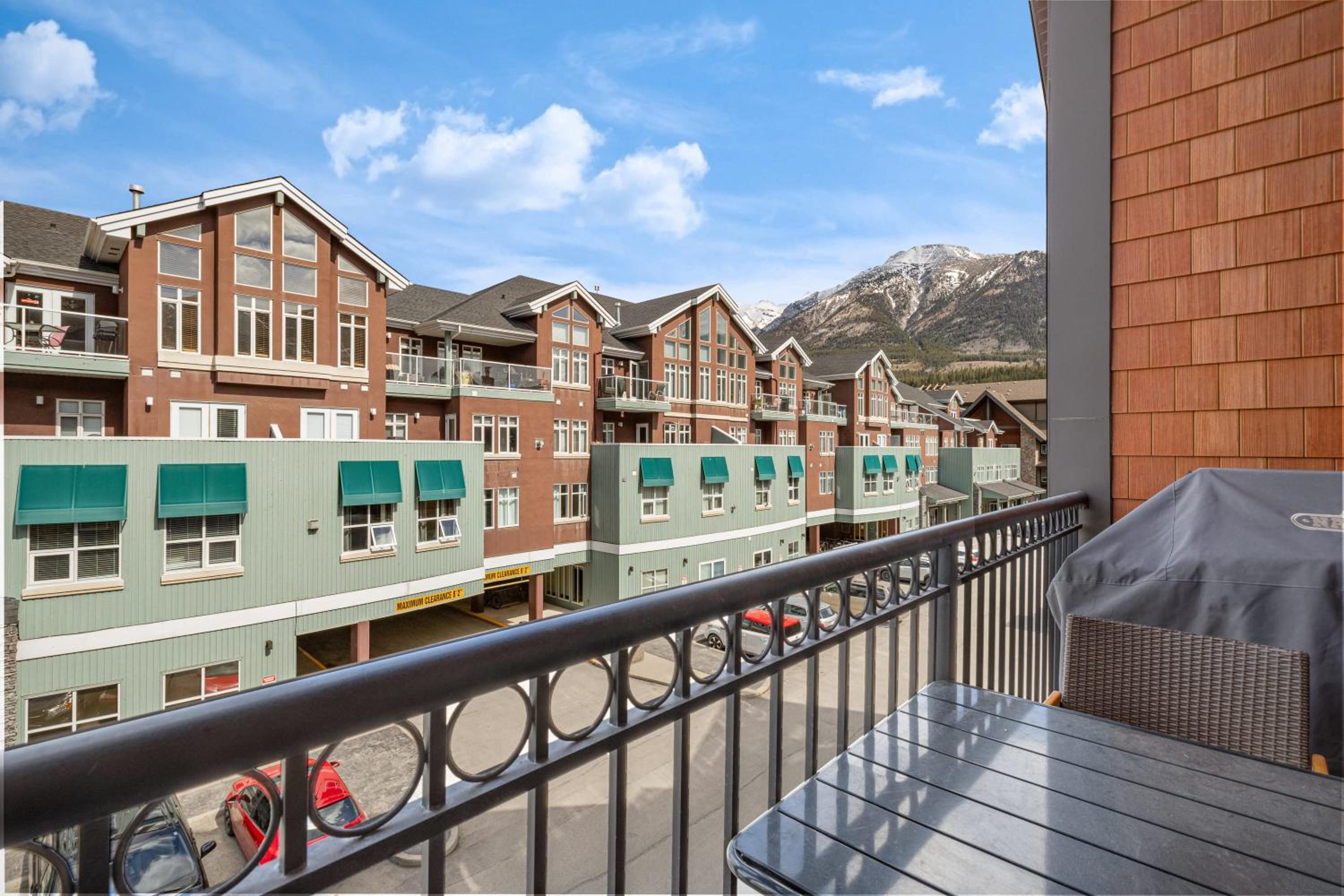 Newly renovated Blue Sky - Family Fun - 2 Bed -2 Bath