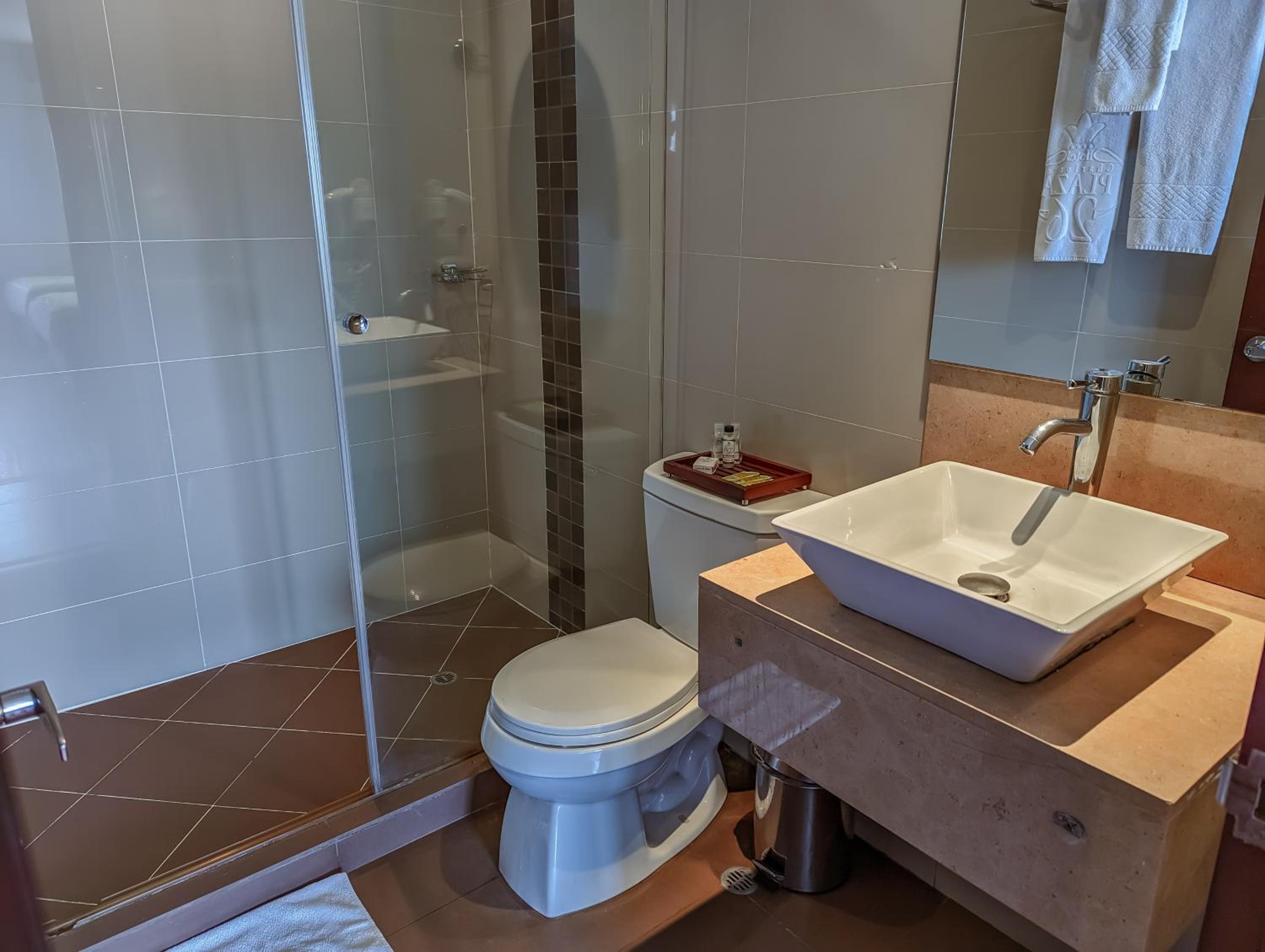 Hotel Charlotte Suite 26 photo 42 of 65