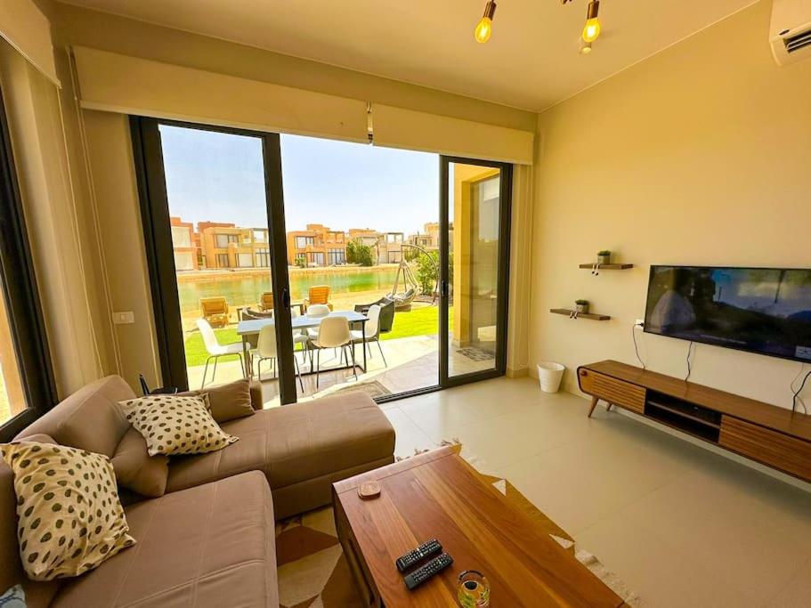 Luxury 3 bedrooms town house