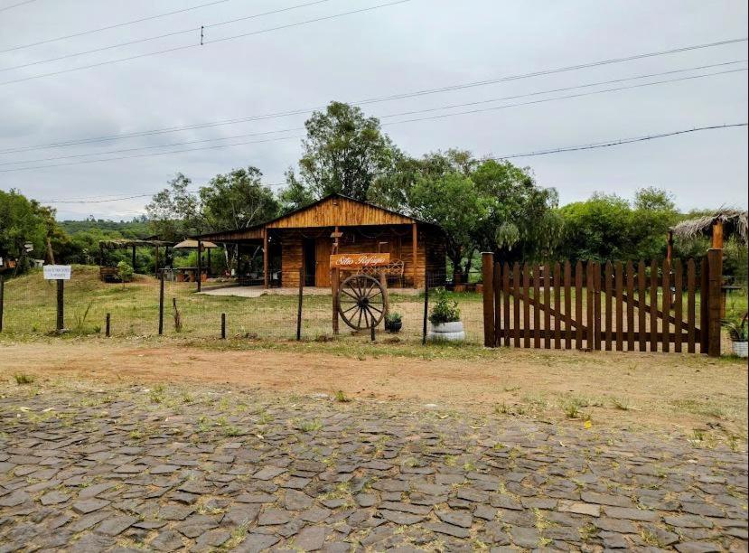Sítio pousada e Refúgio lazer e eventos