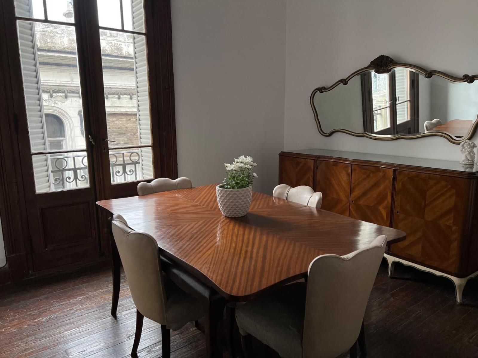 Great apartment in San Telmo - Warm and spacious.