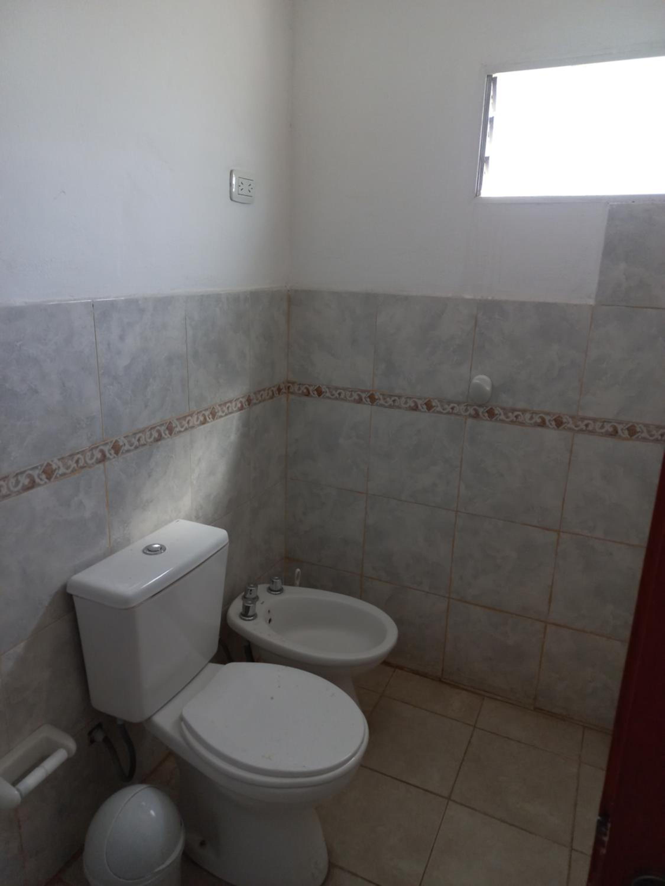 Duplex 80 mts cubiertos con garaje