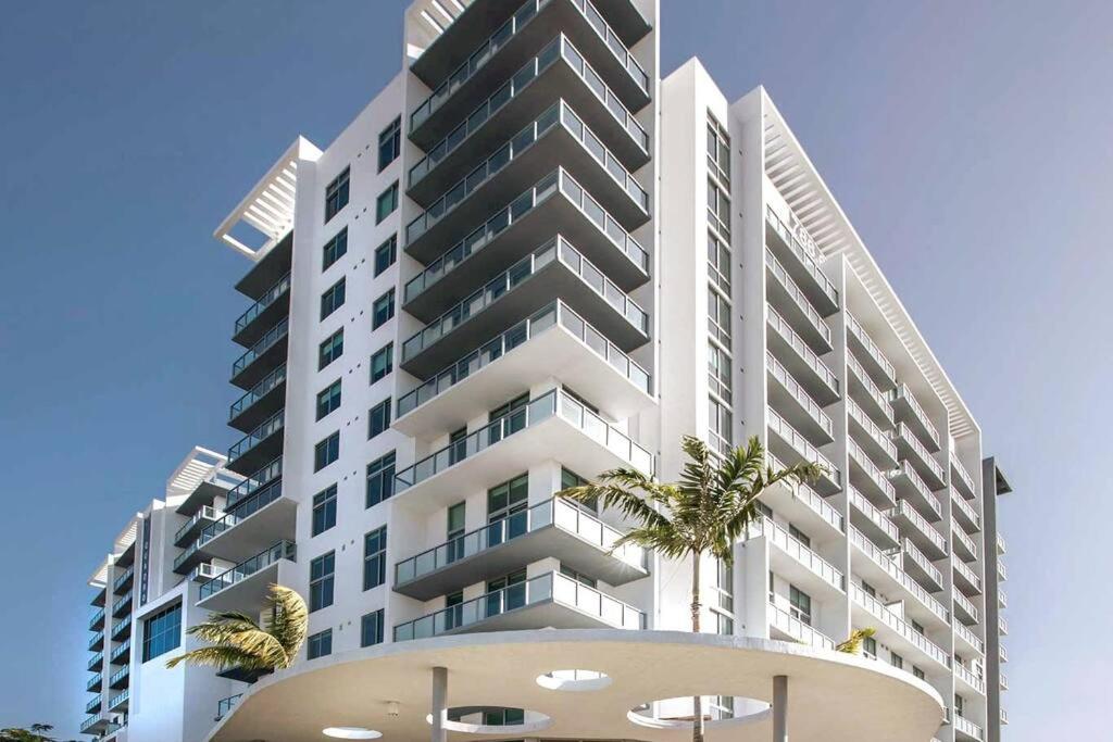 Miami design district, view of the bay - city