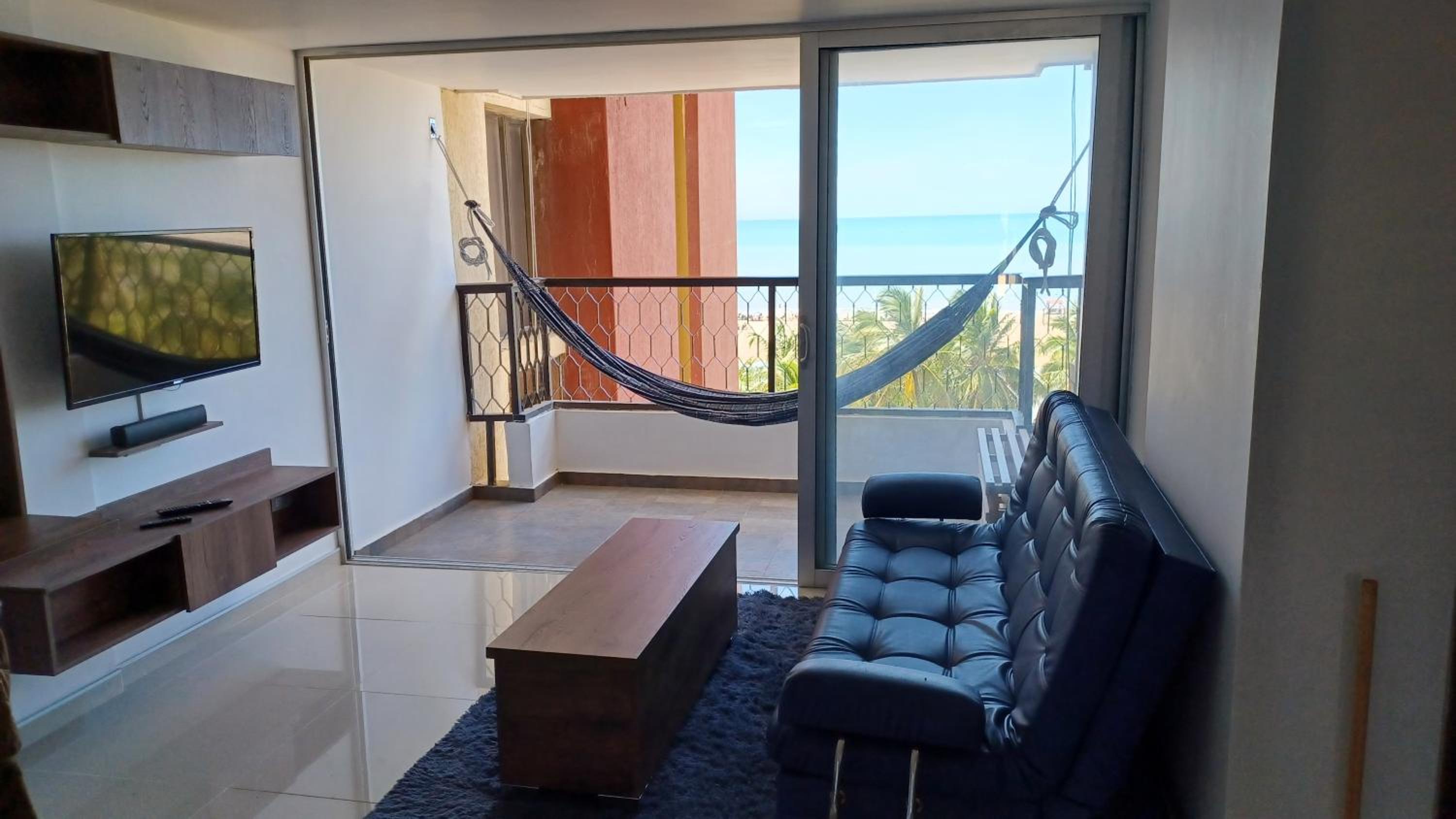 R3 Apartamento muy comodo y seguro perfecto para trabajar o vacacionar con balcón al mar