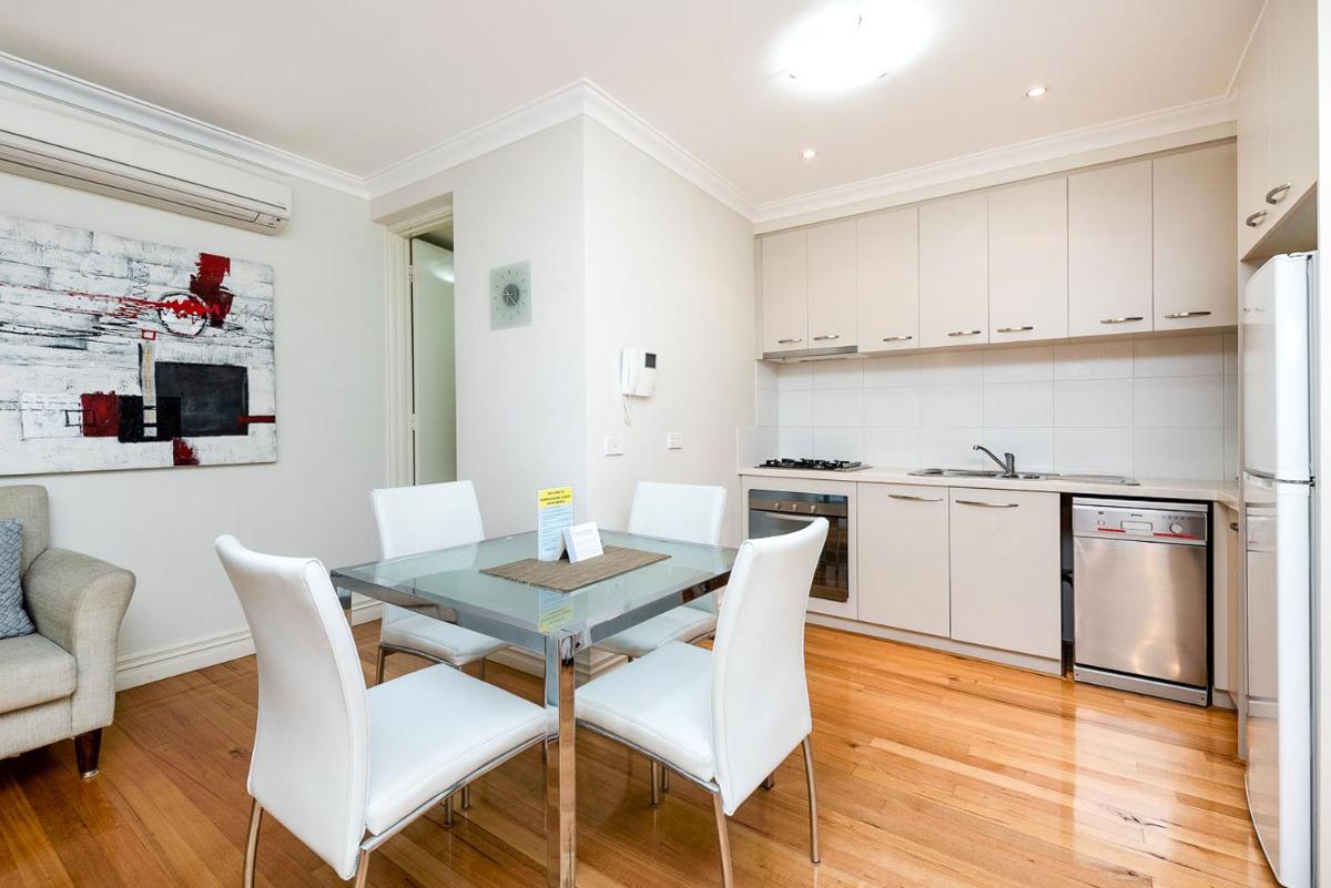 Fremantle Harbourside Apartments