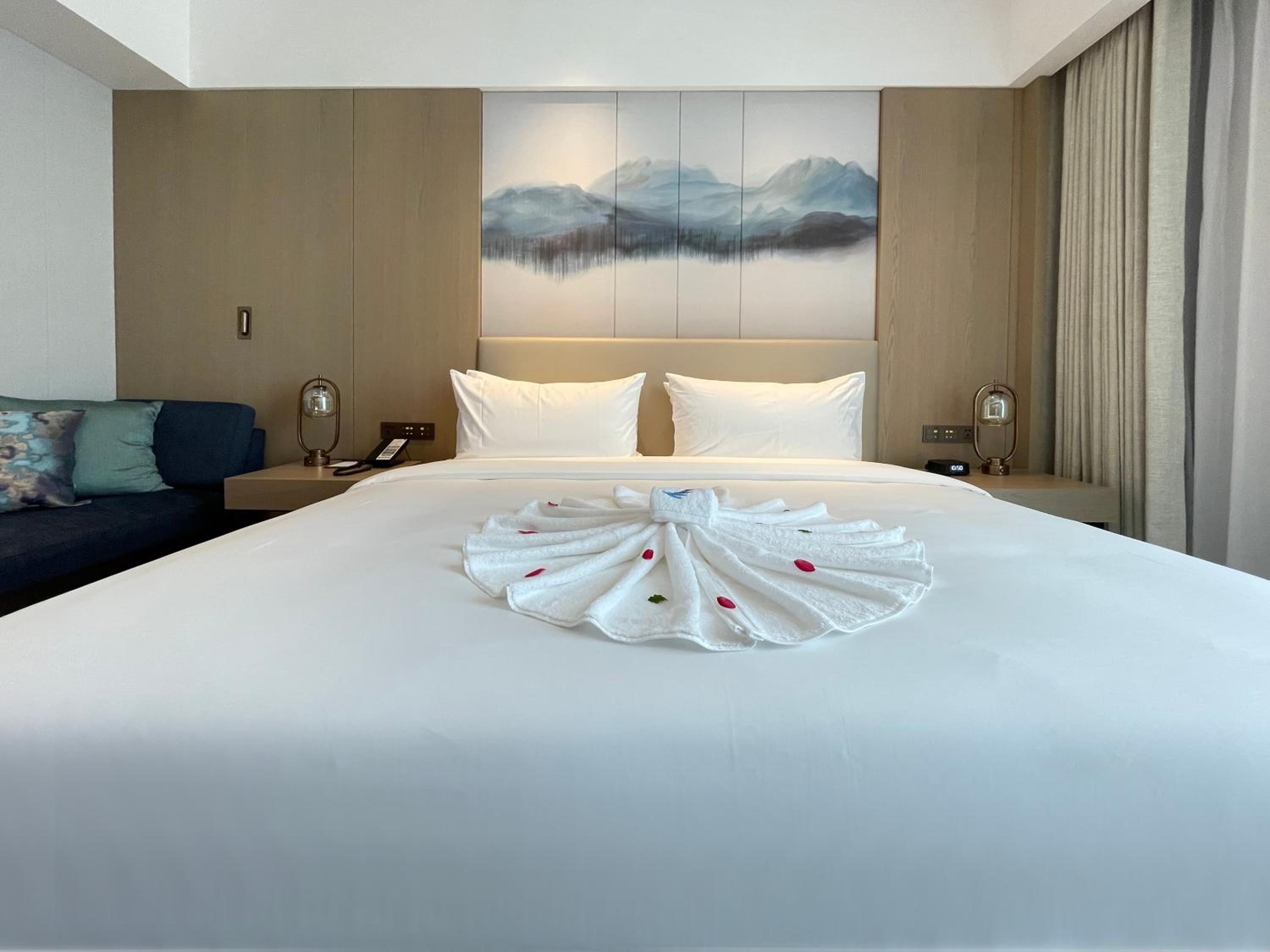 White Swan VYV Hotel, Foshan