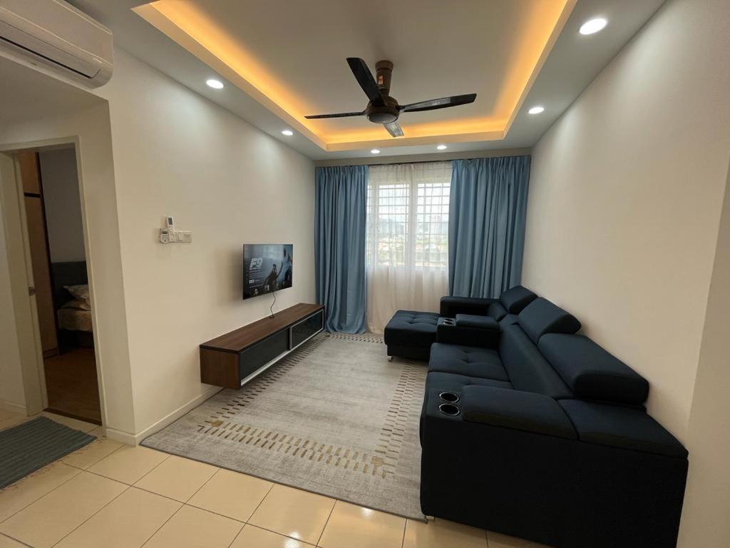 Naura Homestay Selayang Damai