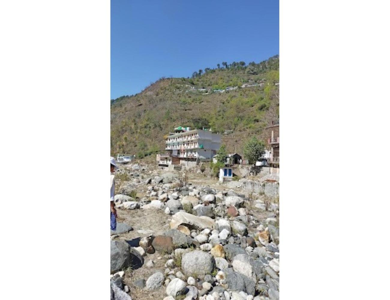 Hotel Leela Palace, Maneri
