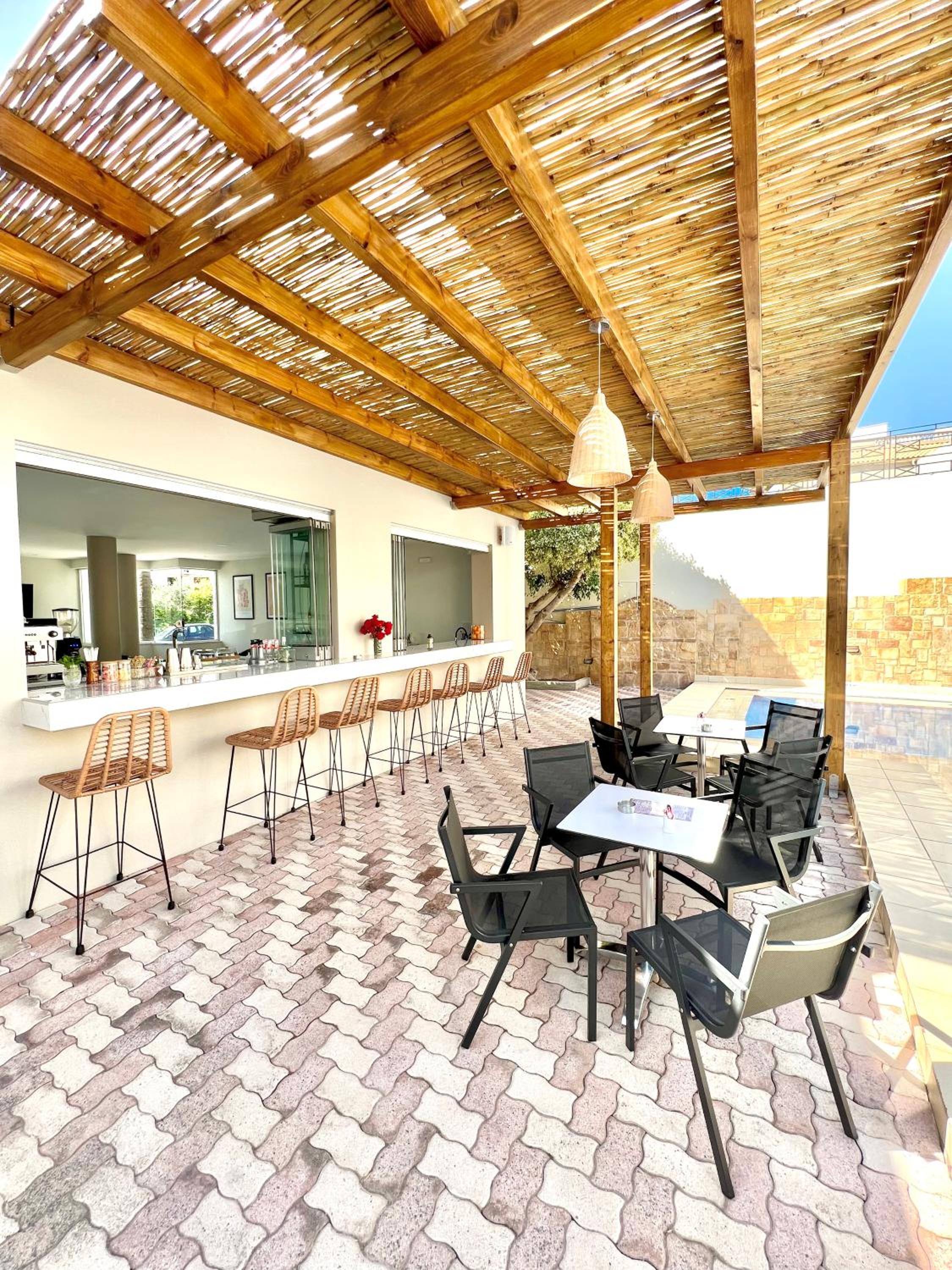 Mediterranea Apartments view 4