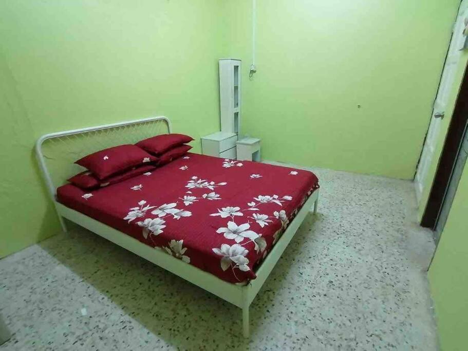Hajjah Homestay Tg Agas Muar photo 2