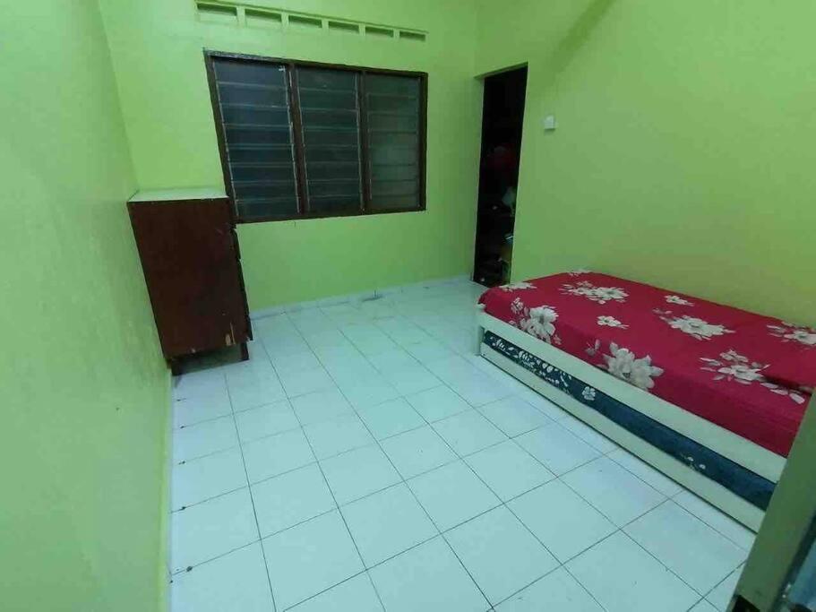 Hajjah Homestay Tg Agas Muar photo 4