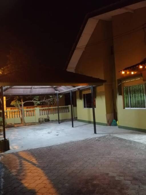 Hajjah Homestay Tg Agas Muar photo 8