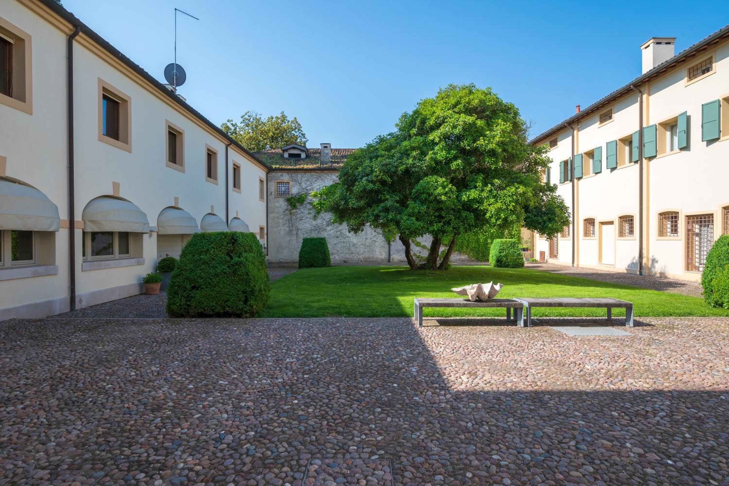 GuestHost - Elegant & Superior Scuderia Villa Molin