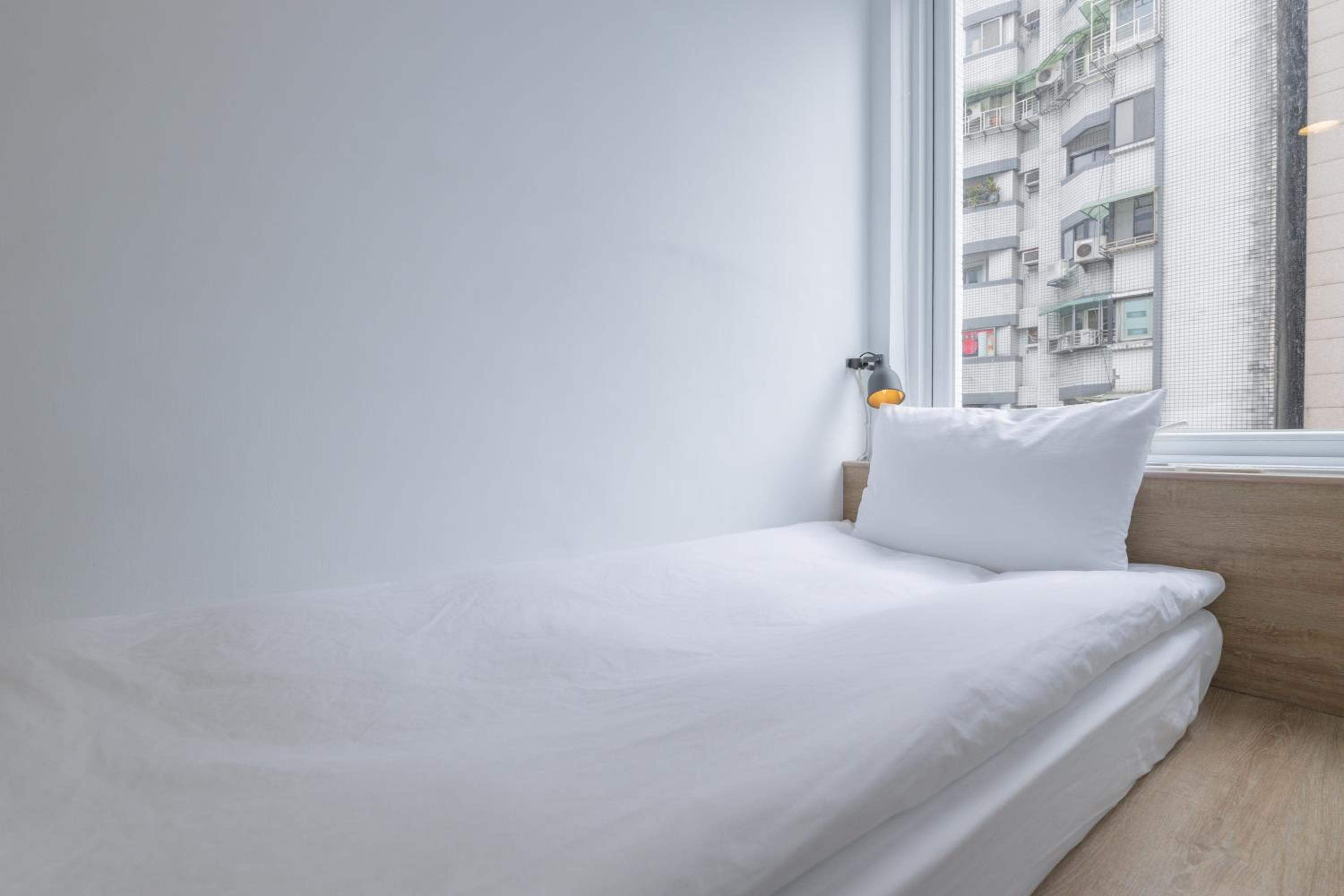 OwlStay Flip Flop Hostel - Garden