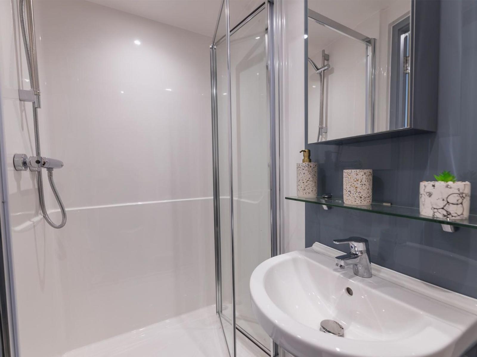 Ensuite Bedrooms with Shared Kitchen at Onyx located in Birmingham