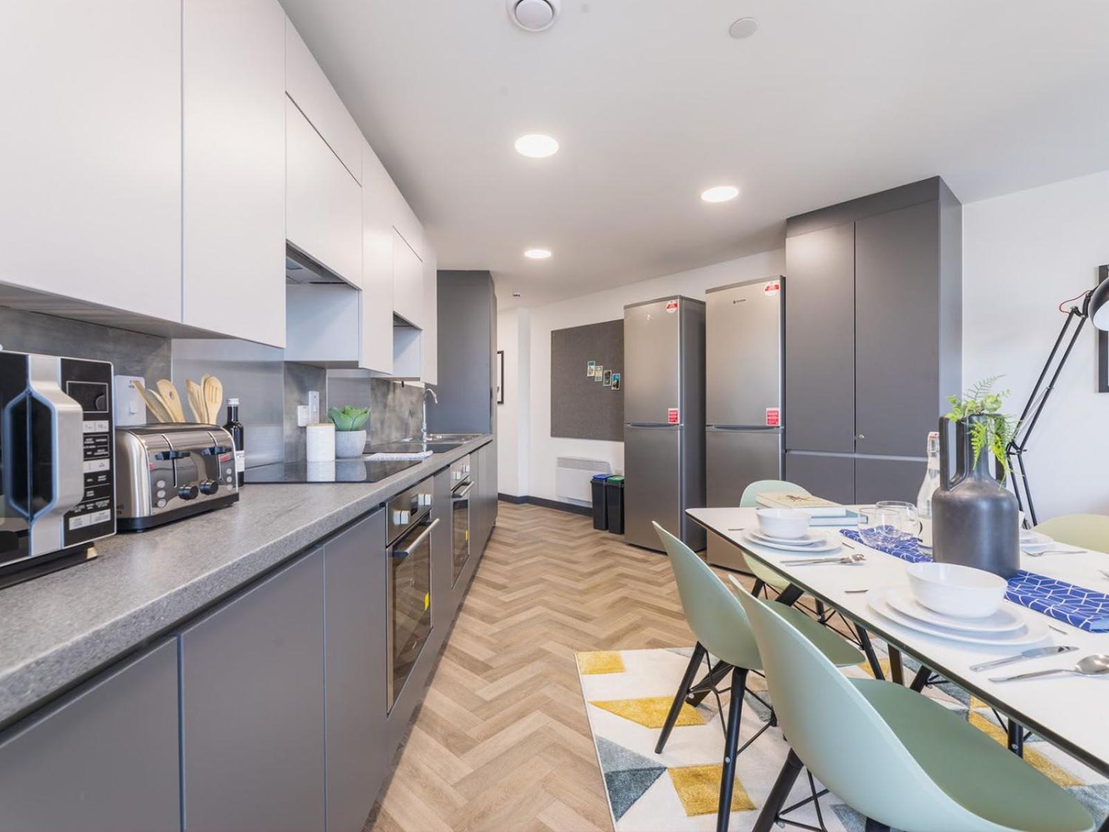 Ensuite Bedrooms with Shared Kitchen at Onyx located in Birmingham