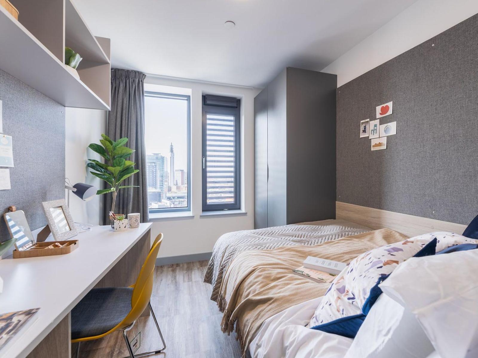 Ensuite Bedrooms with Shared Kitchen at Onyx located in Birmingham