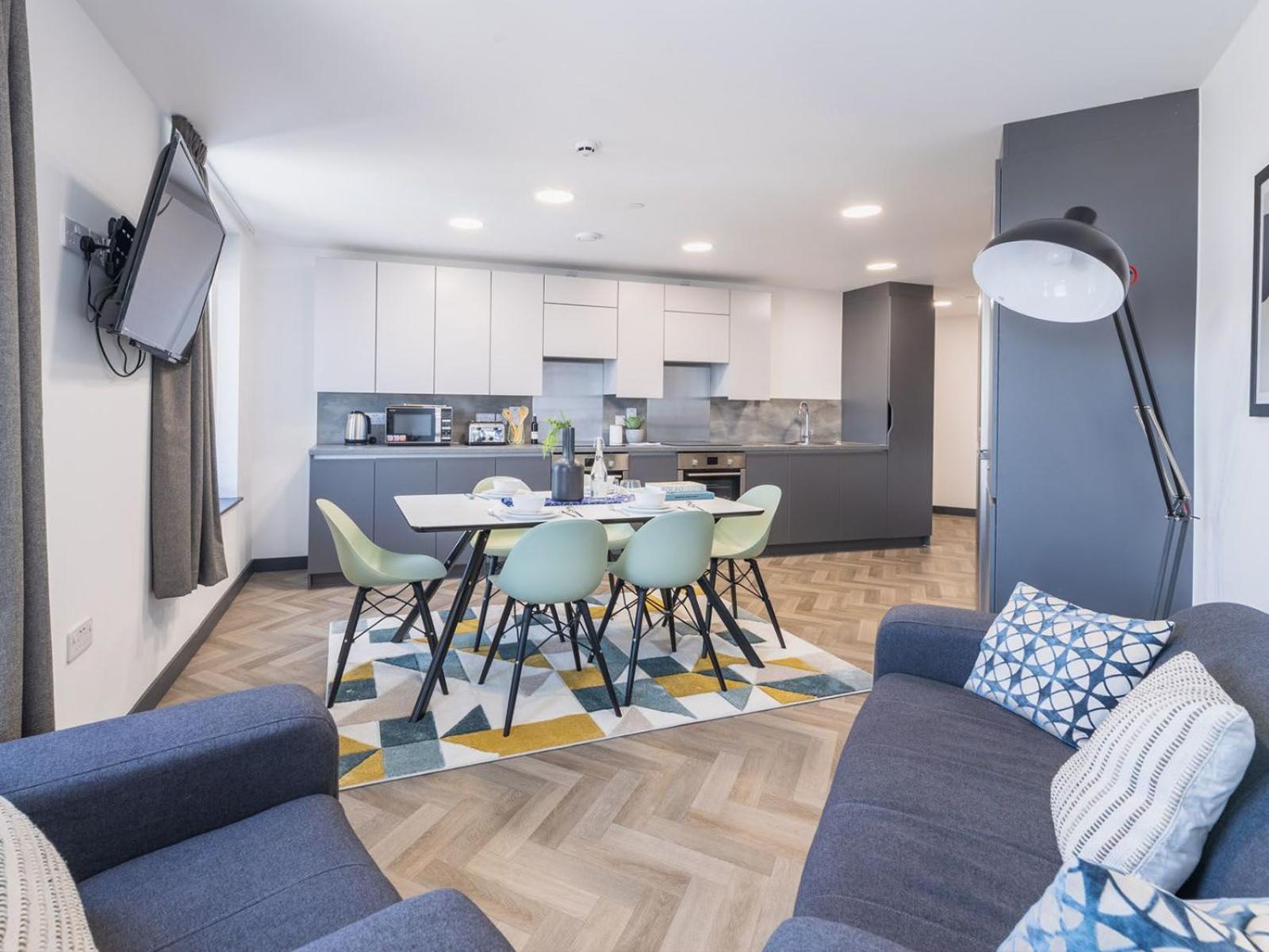 Ensuite Bedrooms with Shared Kitchen at Onyx located in Birmingham
