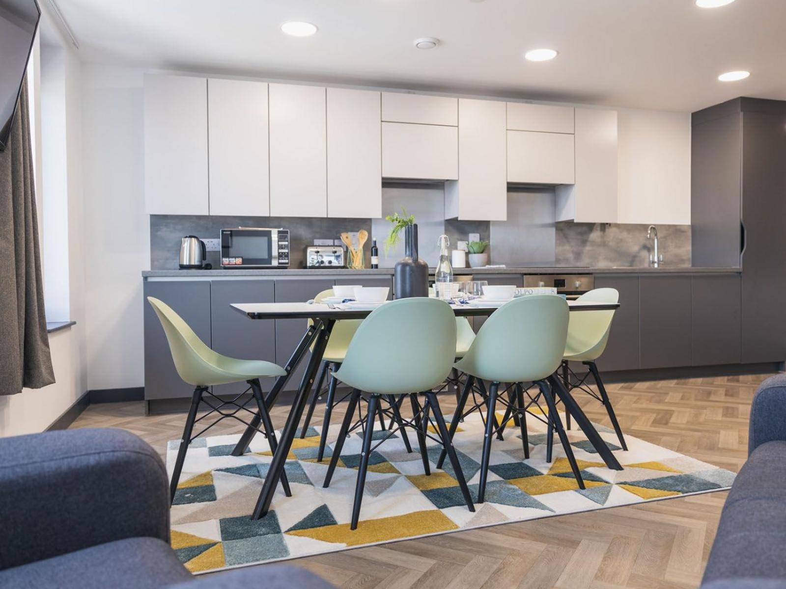Ensuite Bedrooms with Shared Kitchen at Onyx located in Birmingham