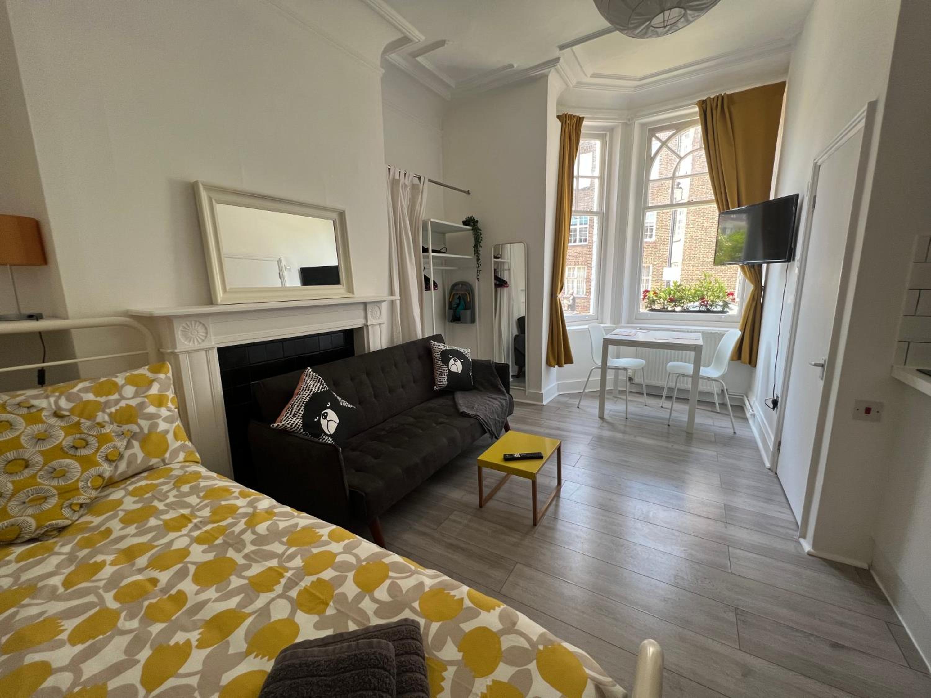 Glenmore Suites