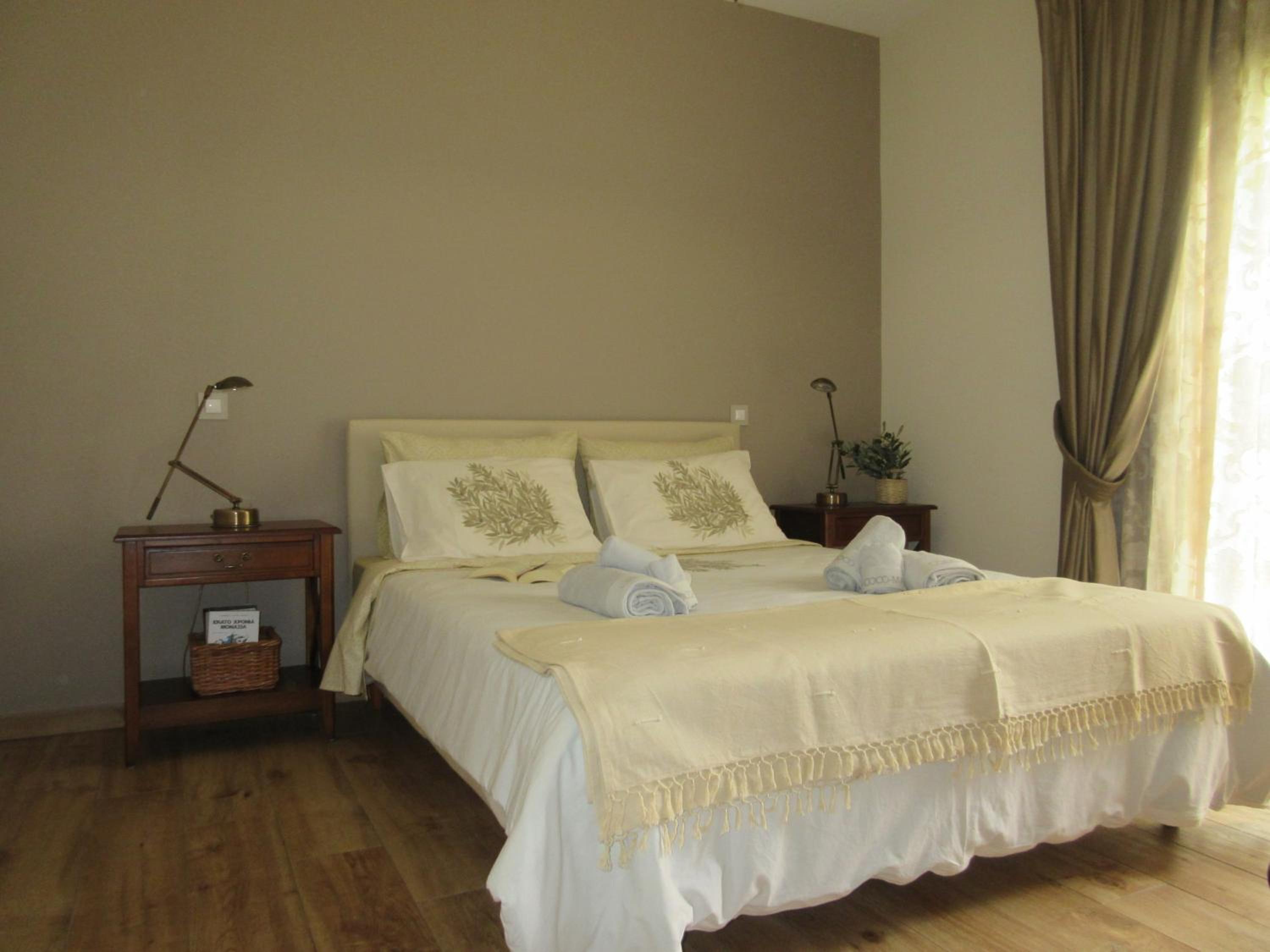 Seaside retreat house
