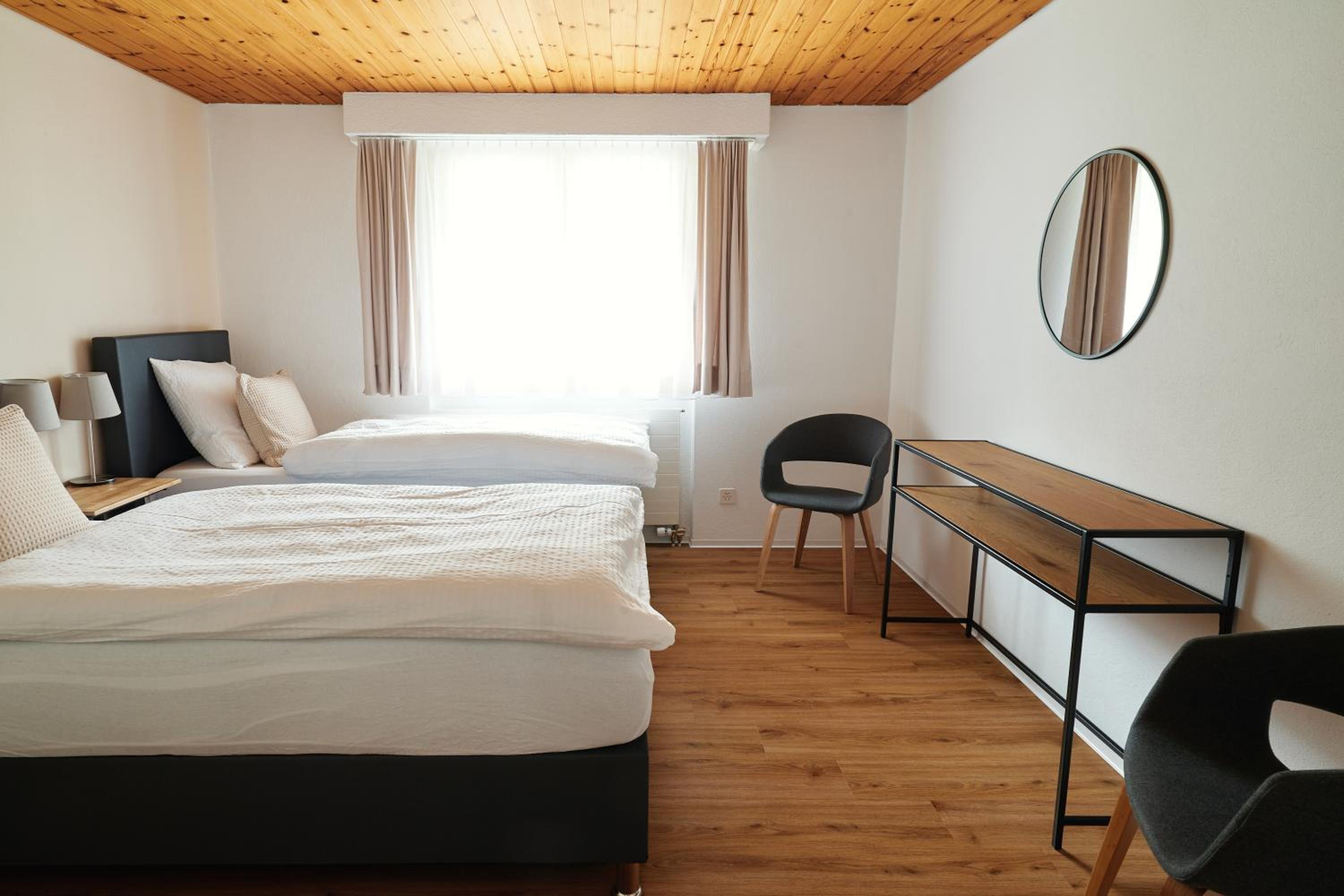 Ferienwohnung - 100m von der Talstation Aletsch Bahnen und Bahnhof Fiesch, BESTE Ausgangslage